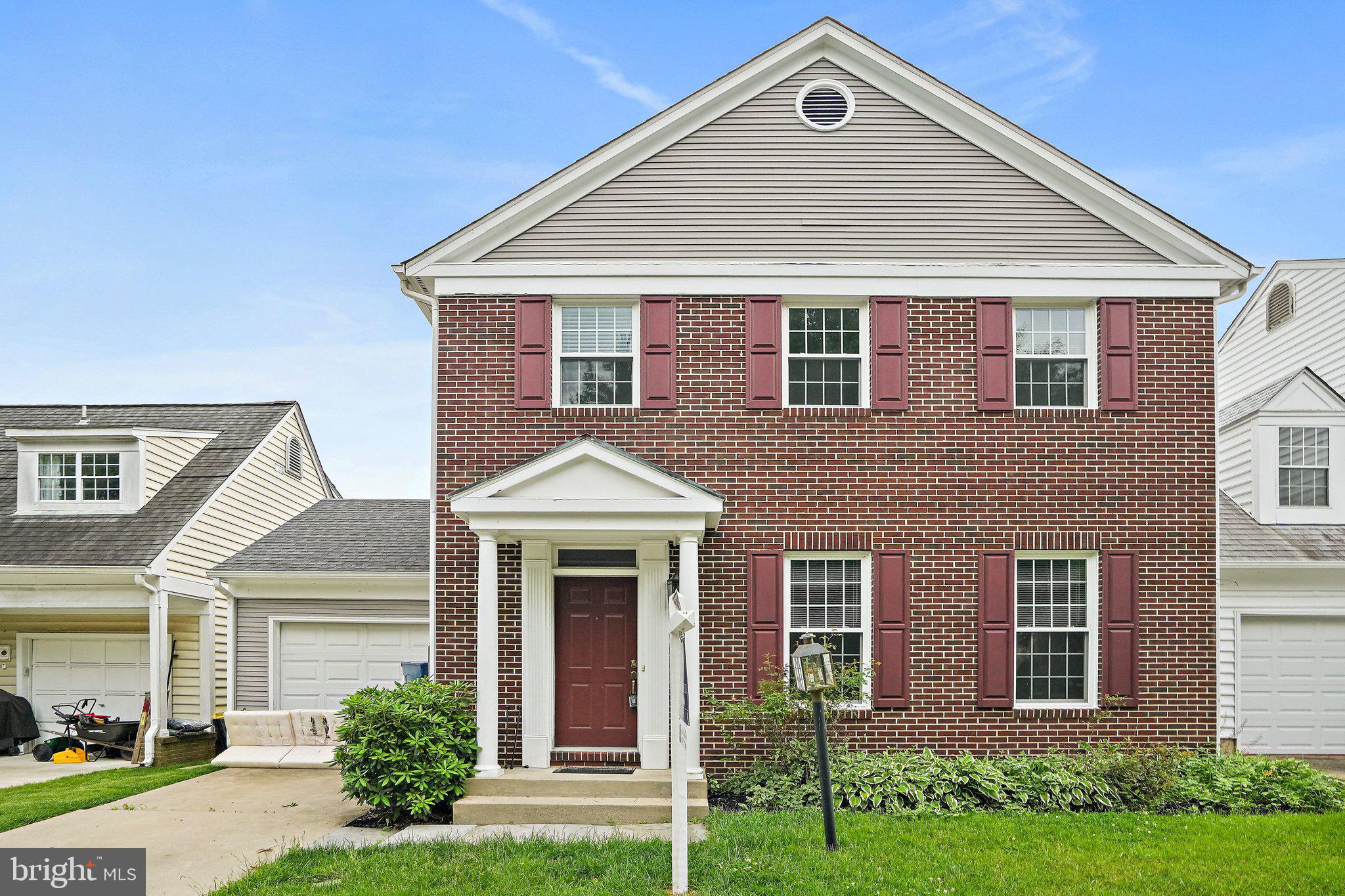 MEADOWGATE - Residential