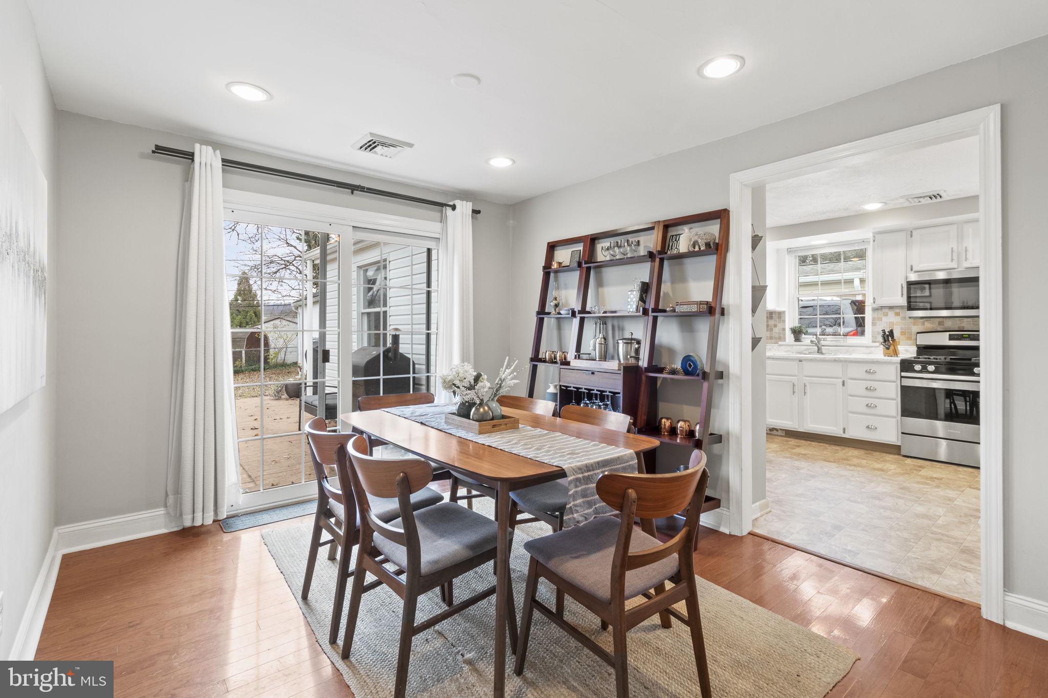 VALLEY FORGE HOMES - Residential