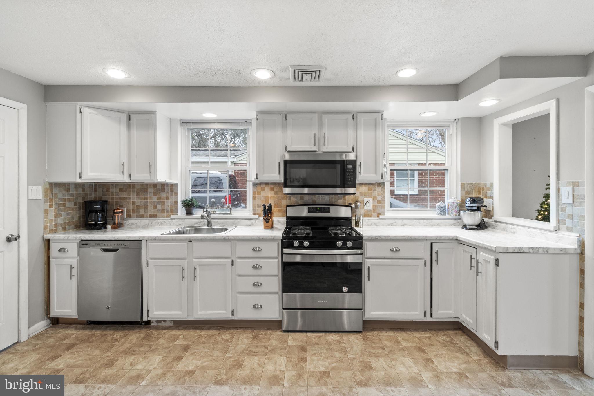 VALLEY FORGE HOMES - Residential
