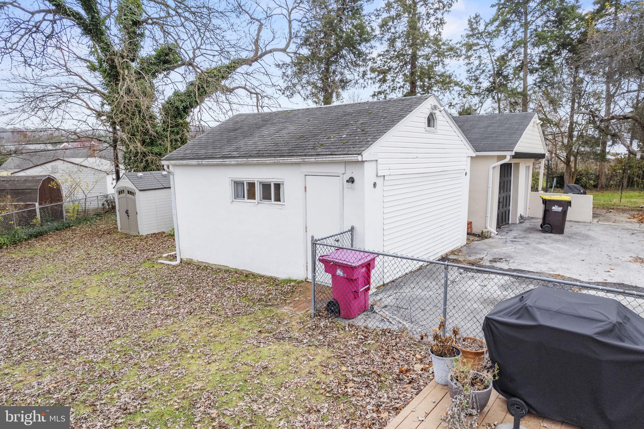 VALLEY FORGE HOMES - Residential