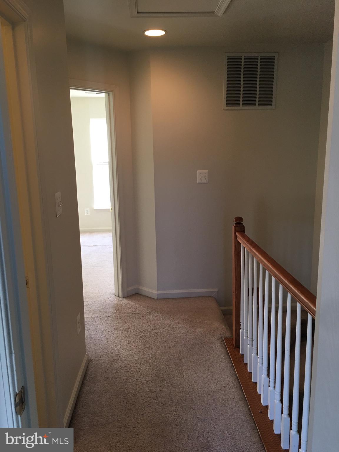 HUPPS RIDGE - Residential Lease