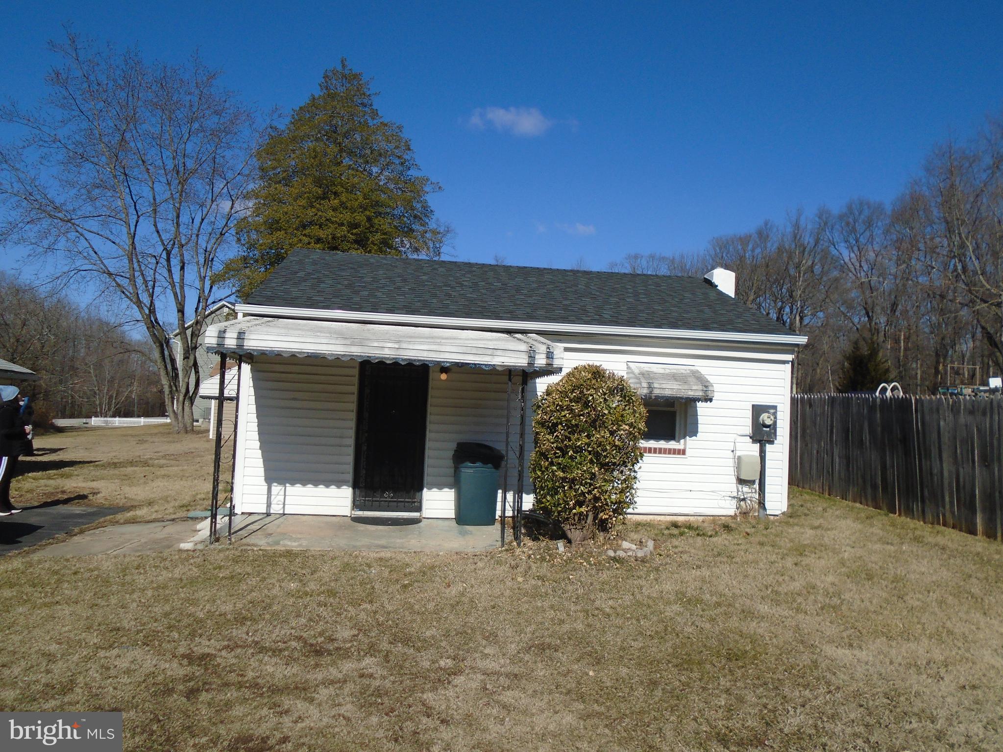 This bungalow/cottage is cute as can be!  Affordable and cozy. Centrally located in Middle River! Tucked away and private featuring one bedroom with one full bath, a small kitchen and living room. There is No laundry (washer/dryer.)  Large yard, long driveway and shed in rear. No smoking. No Pets. $55 non-refundable fee per adult applicant over 18. Tenant is responsible for maintaining lawn and snow removal.