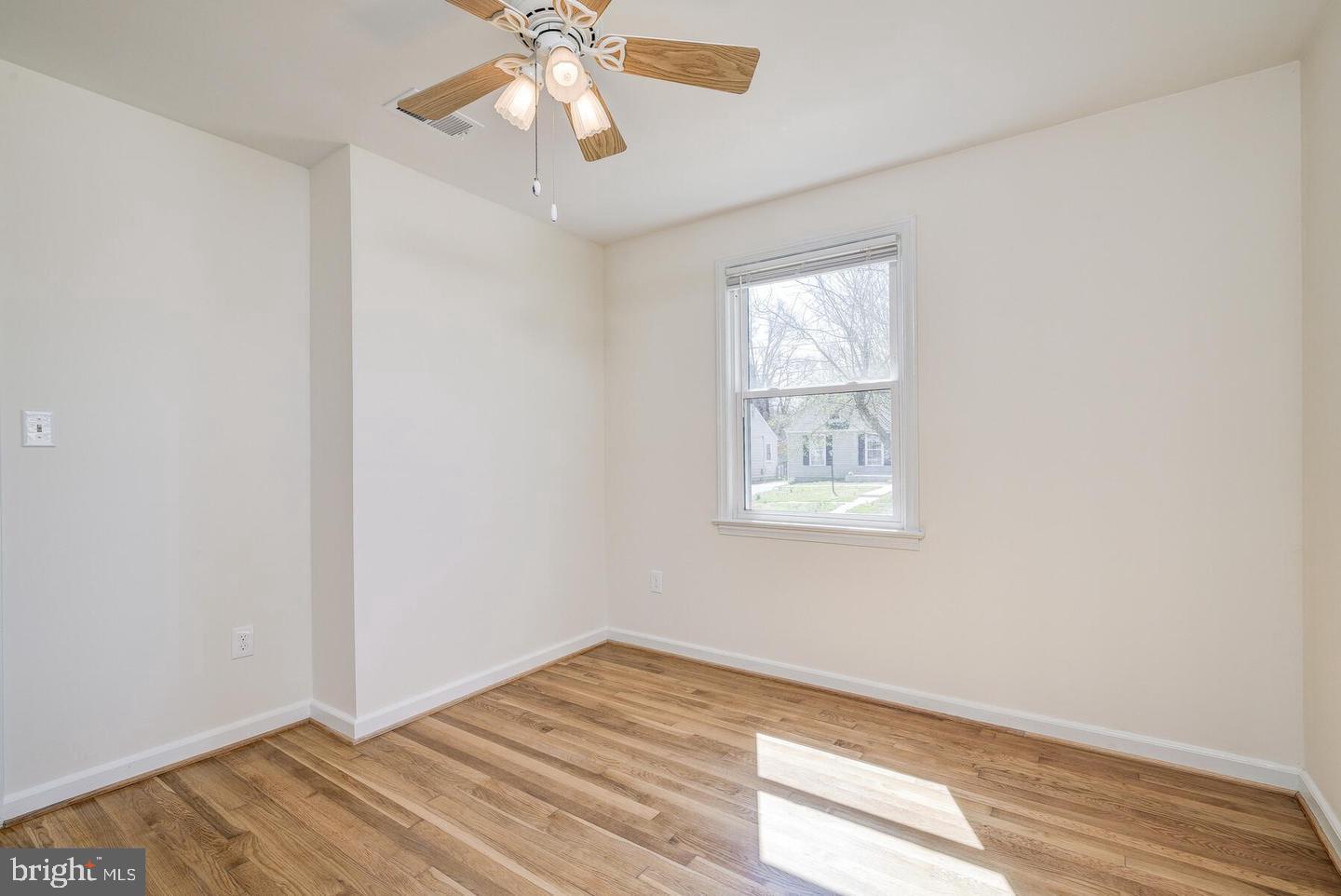 RIVERDALE PARK - Residential Lease