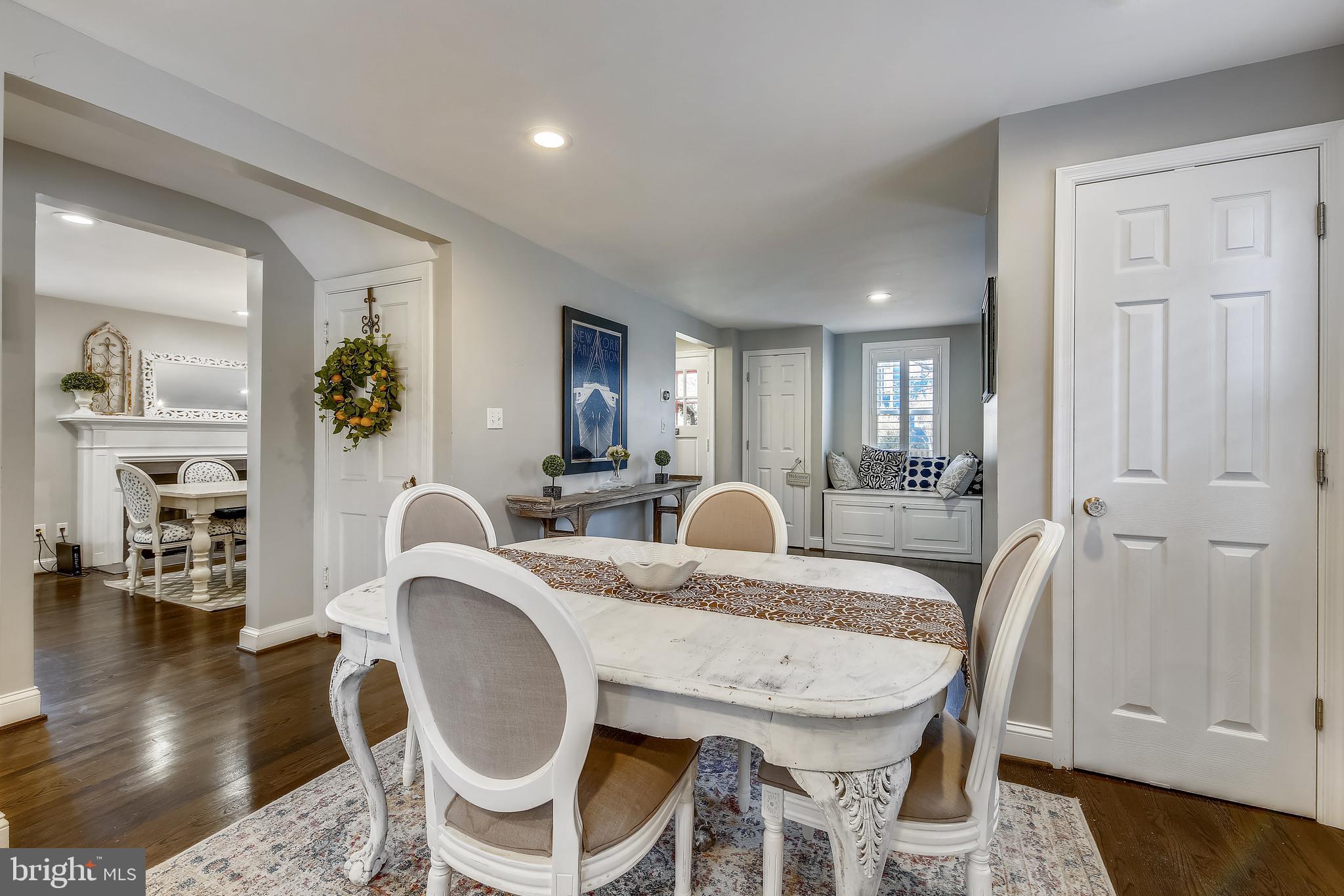MAPLEWOOD - Residential