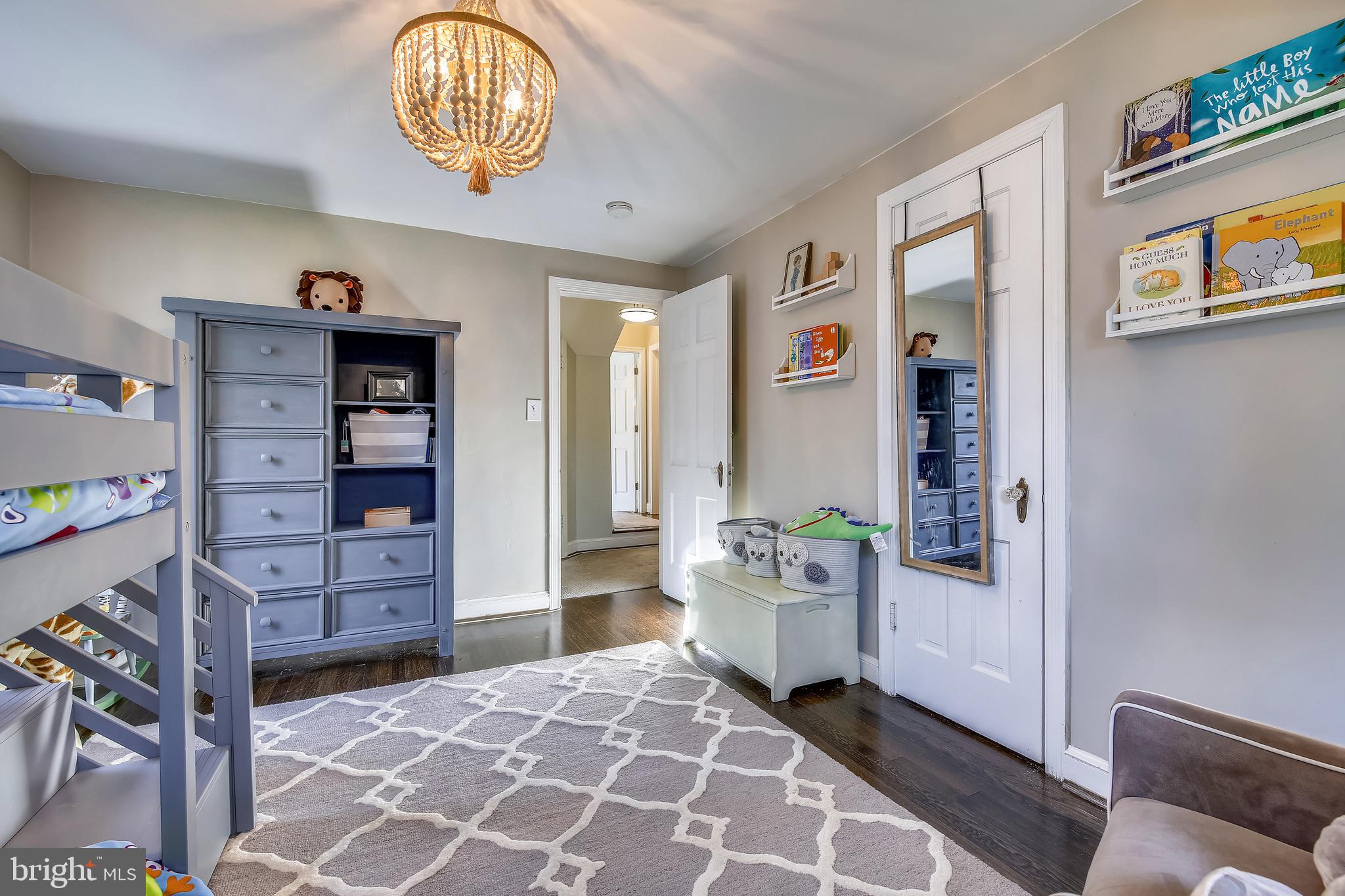 MAPLEWOOD - Residential