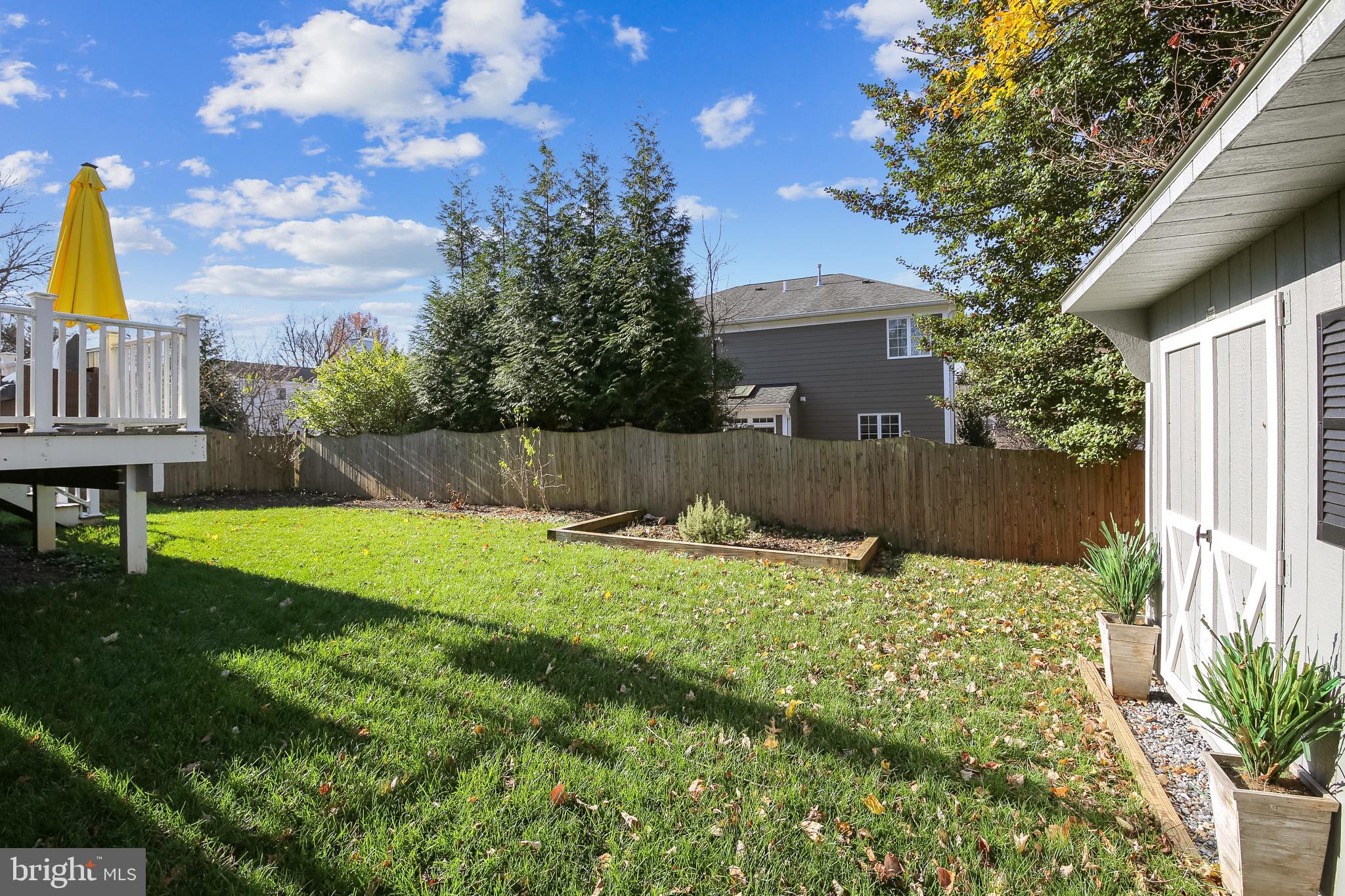 MAPLEWOOD - Residential