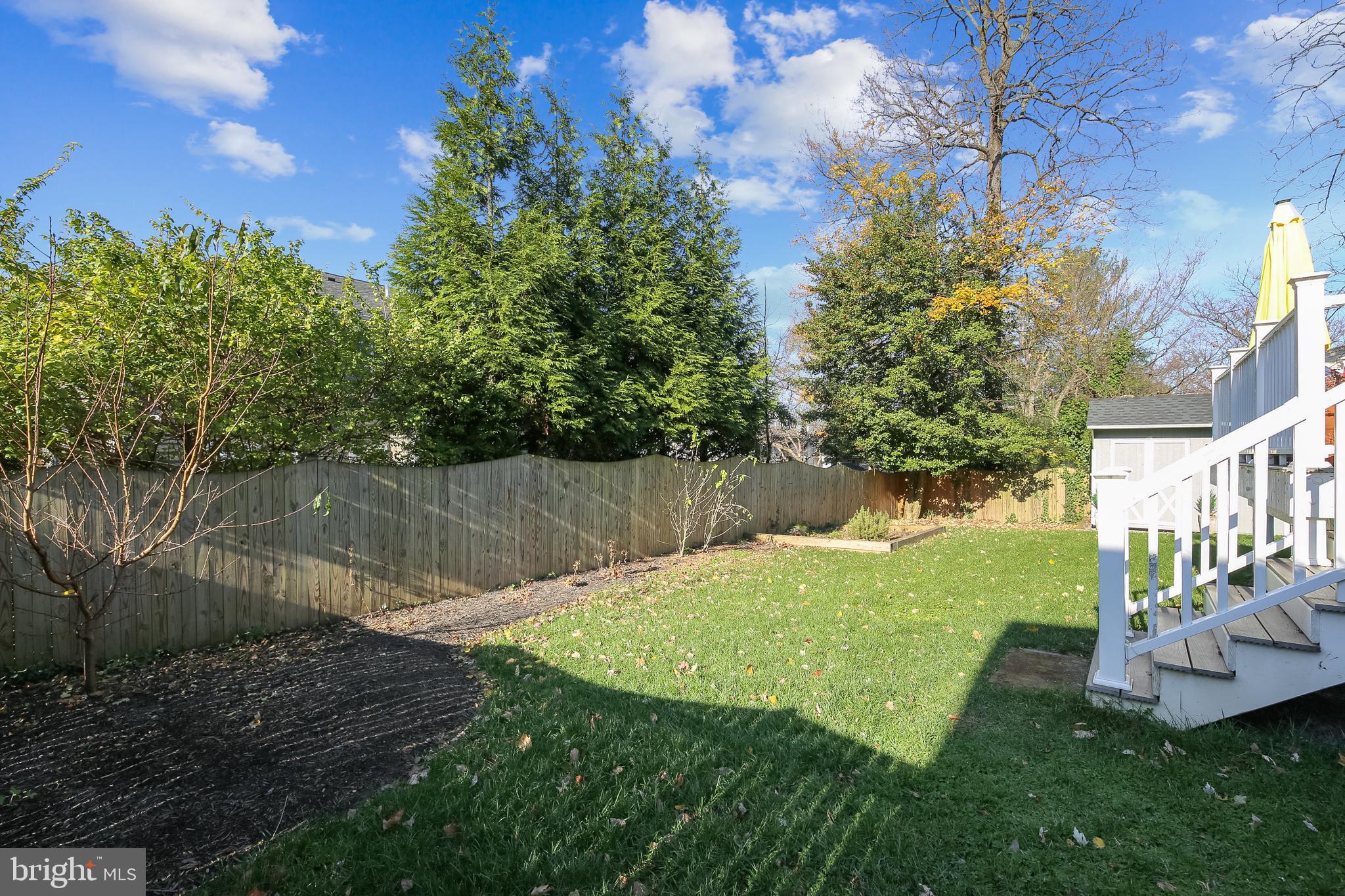 MAPLEWOOD - Residential