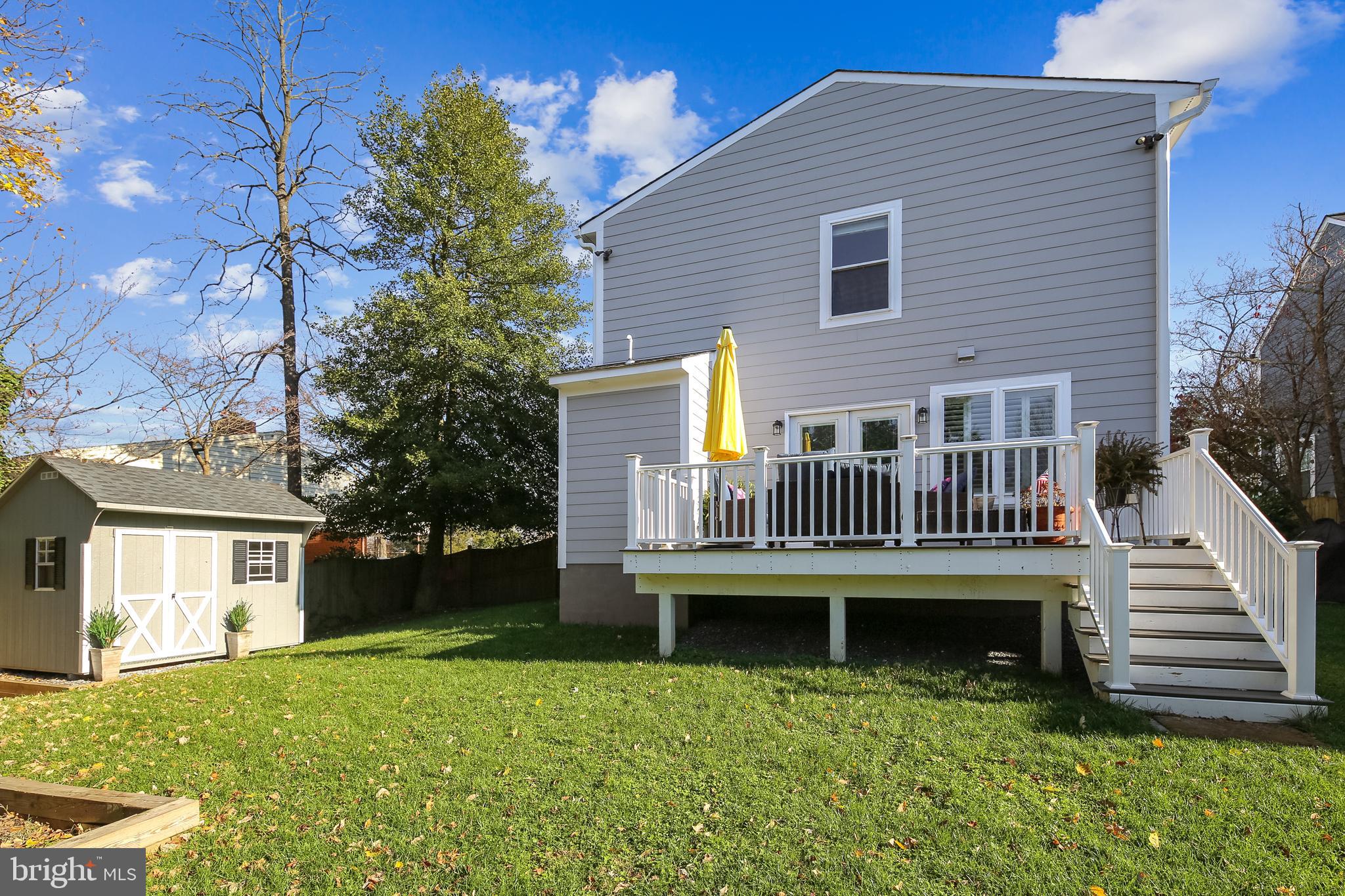 MAPLEWOOD - Residential
