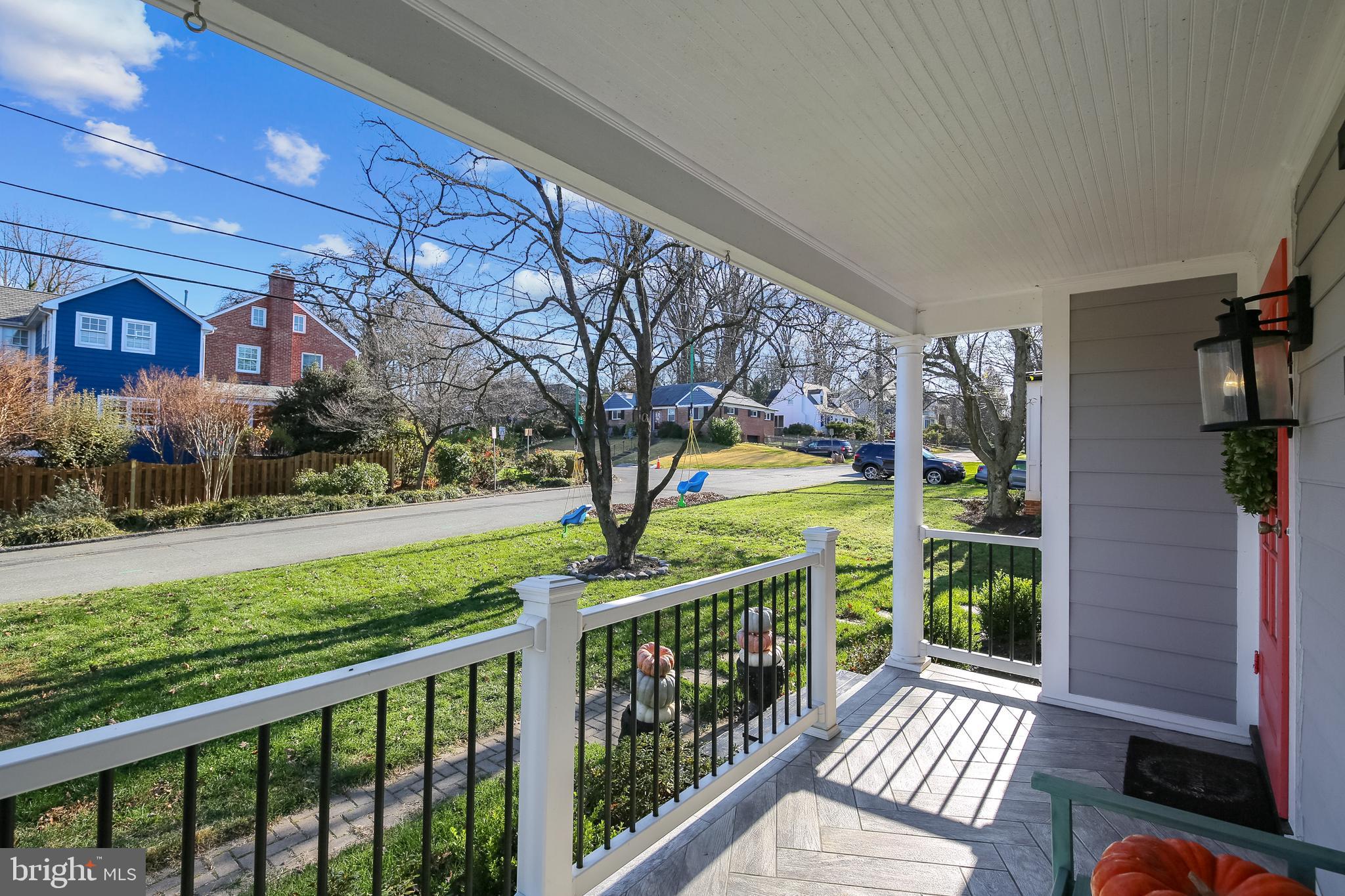 MAPLEWOOD - Residential