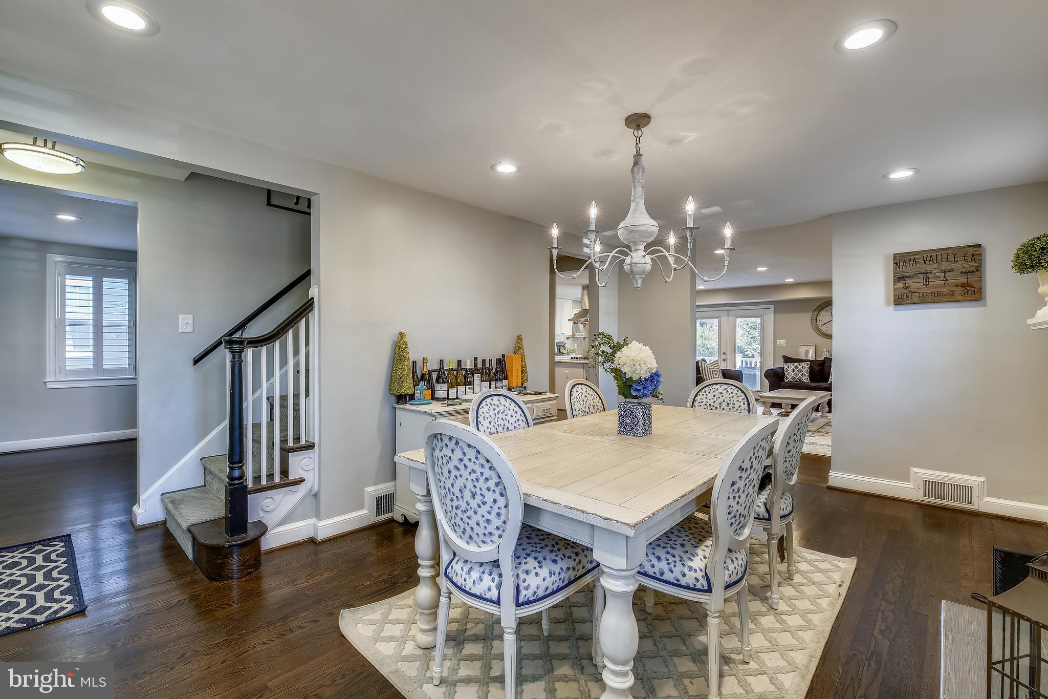 MAPLEWOOD - Residential