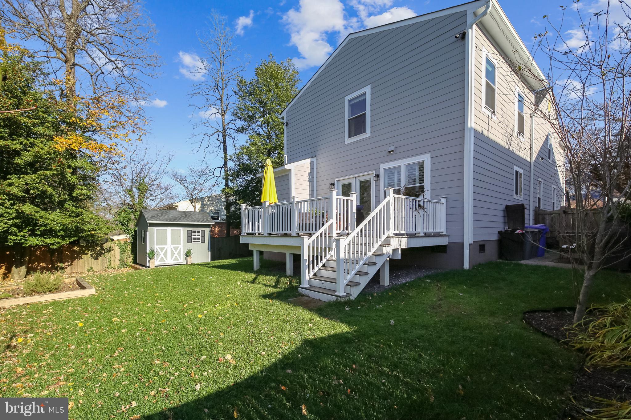 MAPLEWOOD - Residential
