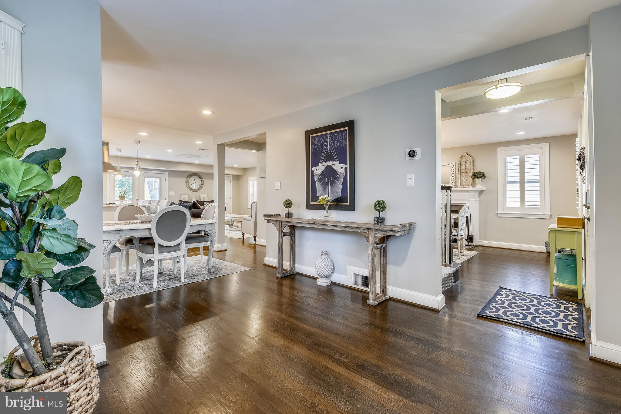 MAPLEWOOD - Residential