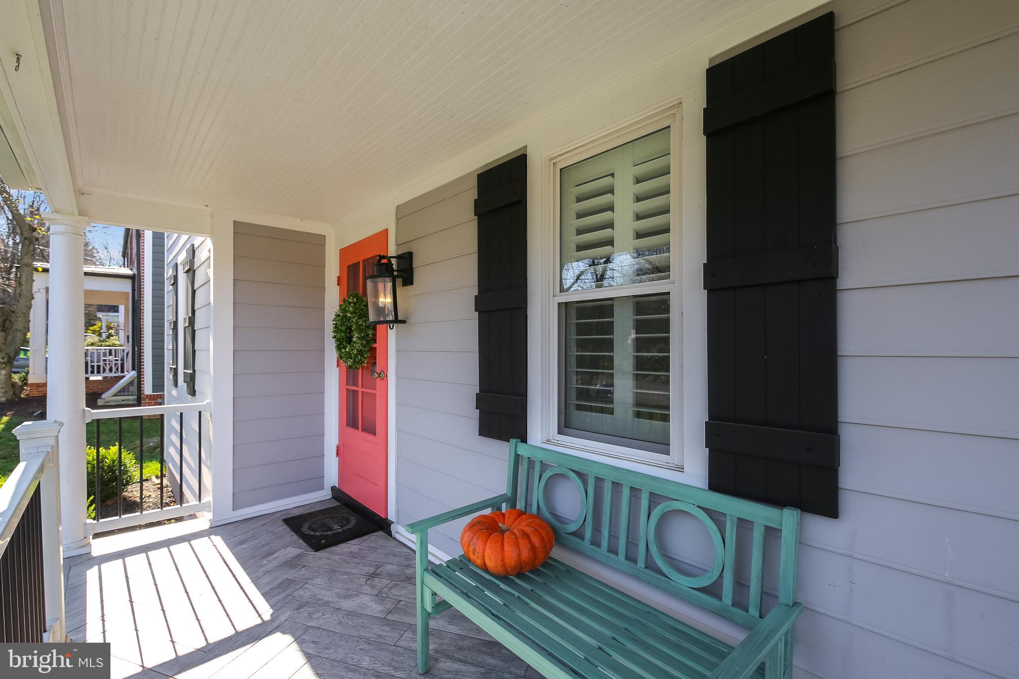 MAPLEWOOD - Residential