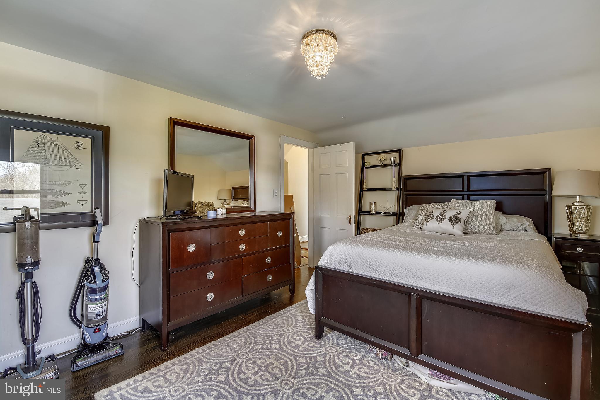 MAPLEWOOD - Residential