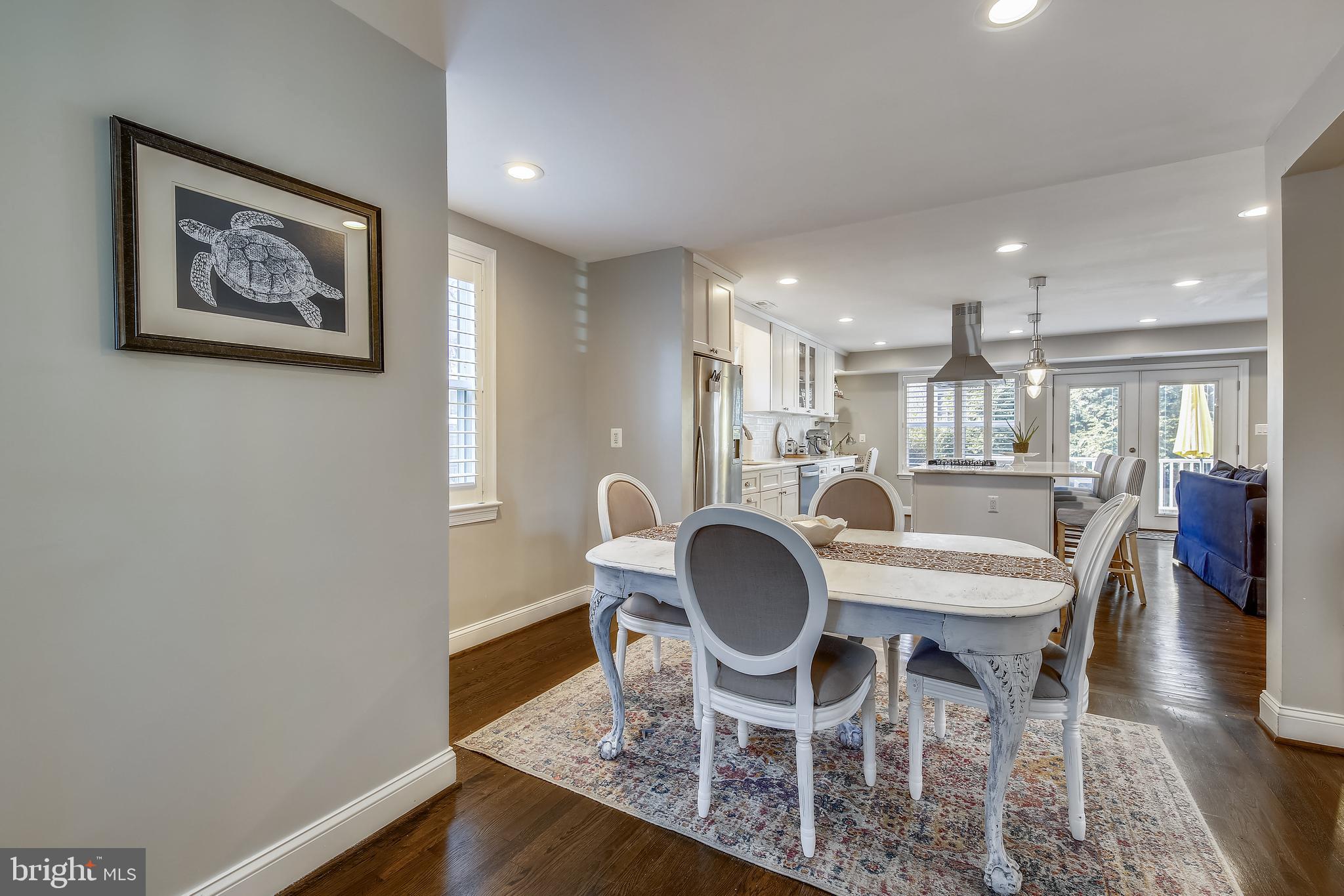 MAPLEWOOD - Residential
