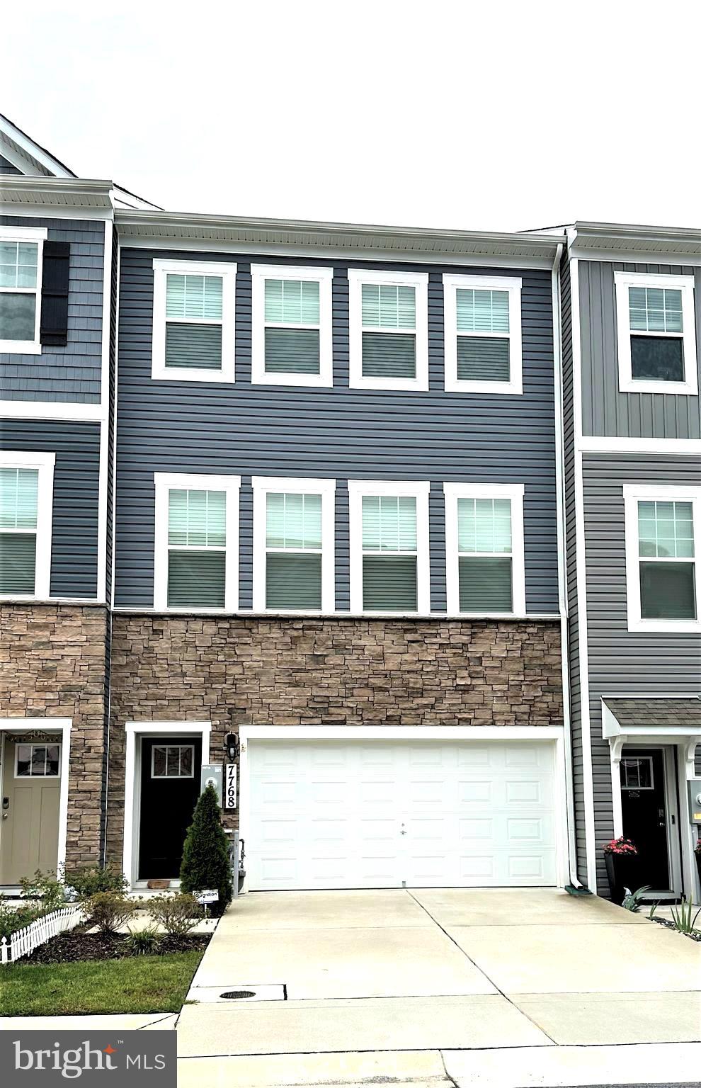 SEVERN MEADOWS - Residential