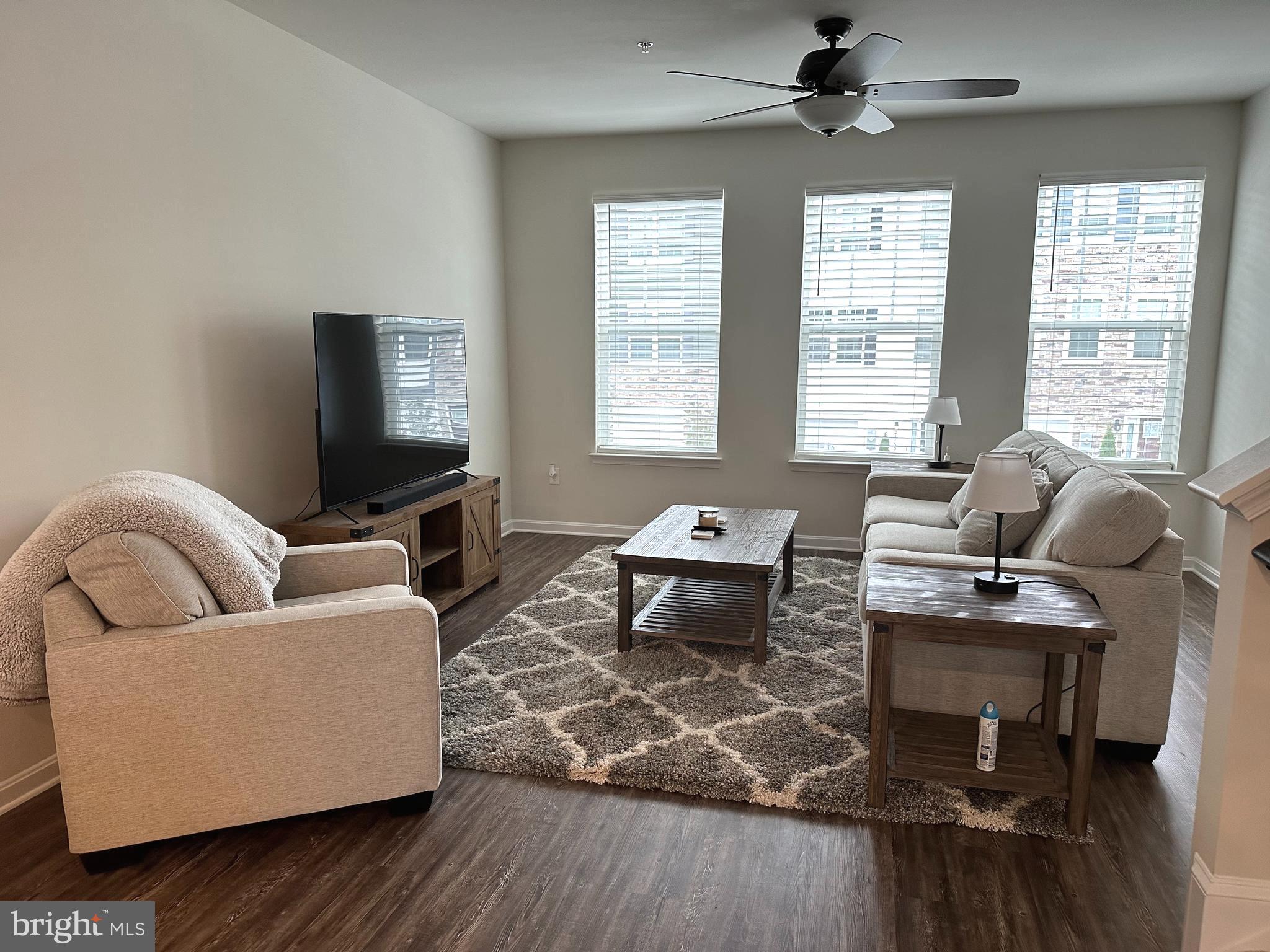 SEVERN MEADOWS - Residential