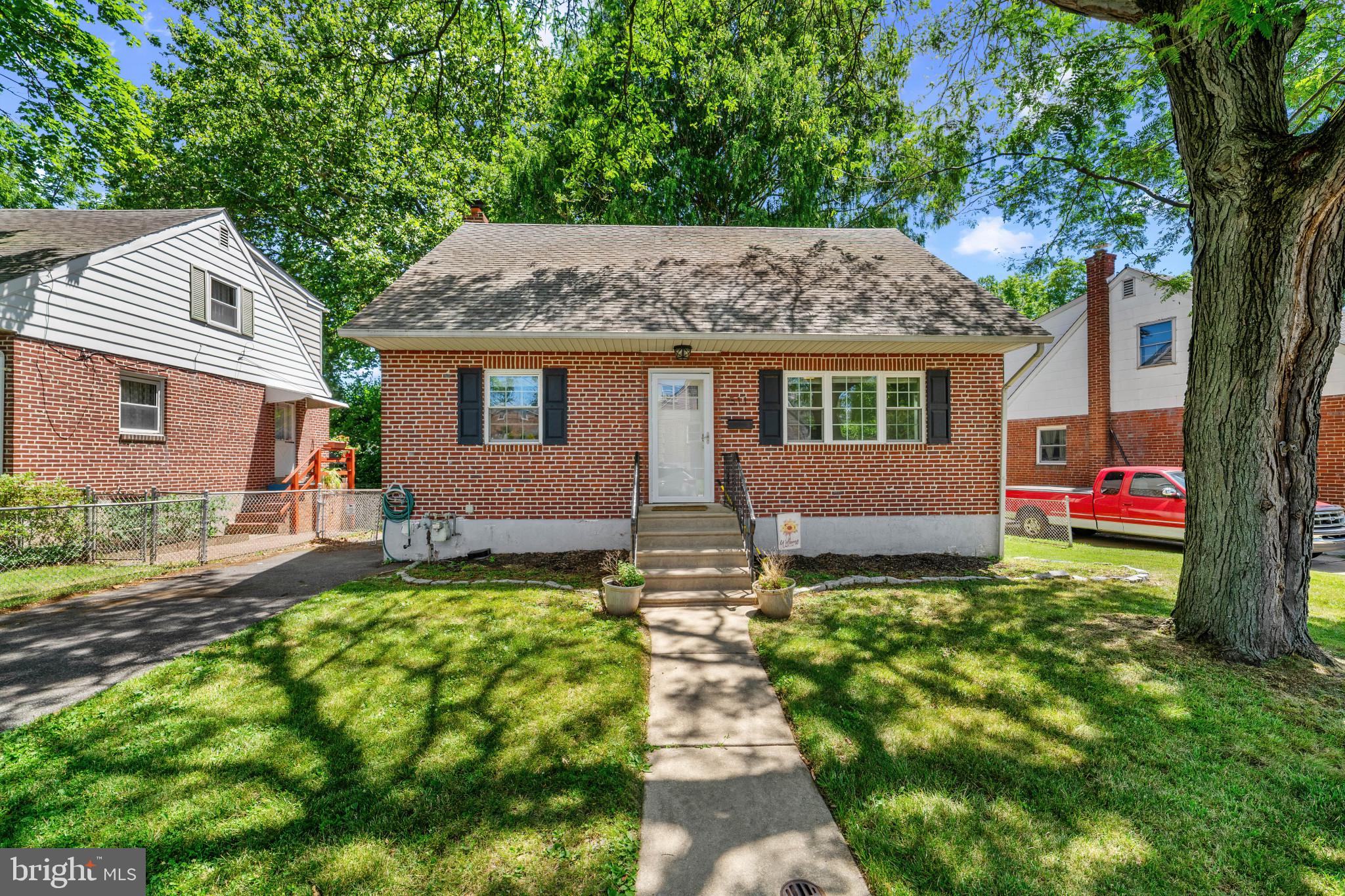 This Glenolden home has everything you need — and it's ready to go! 3 bedrooms, 2 full bathrooms, a partially finished basement and garage with private drive. The kitchen is beautifully updated with stainless steel appliances and has access to the fenced back yard.  You will love the kitchen window over the sink that looks out on the yard too! And the bedrooms on the main floor are spacious with a hall bath in between. The whole second floor features a primary bedroom suite: with two walk-in closets and a beautiful, updated bathroom.  The bathroom boasts a custom vanity, spacious walk-in shower and you'll love the tile work on the floor! Outside you have a covered patio, a 1-car garage with private drive and a nice, fenced yard. The heating and cooling system was replaced in 2018, so you're all set there too. Close to all public transportation. Just move in and make it yours. Call today to set up a showing.