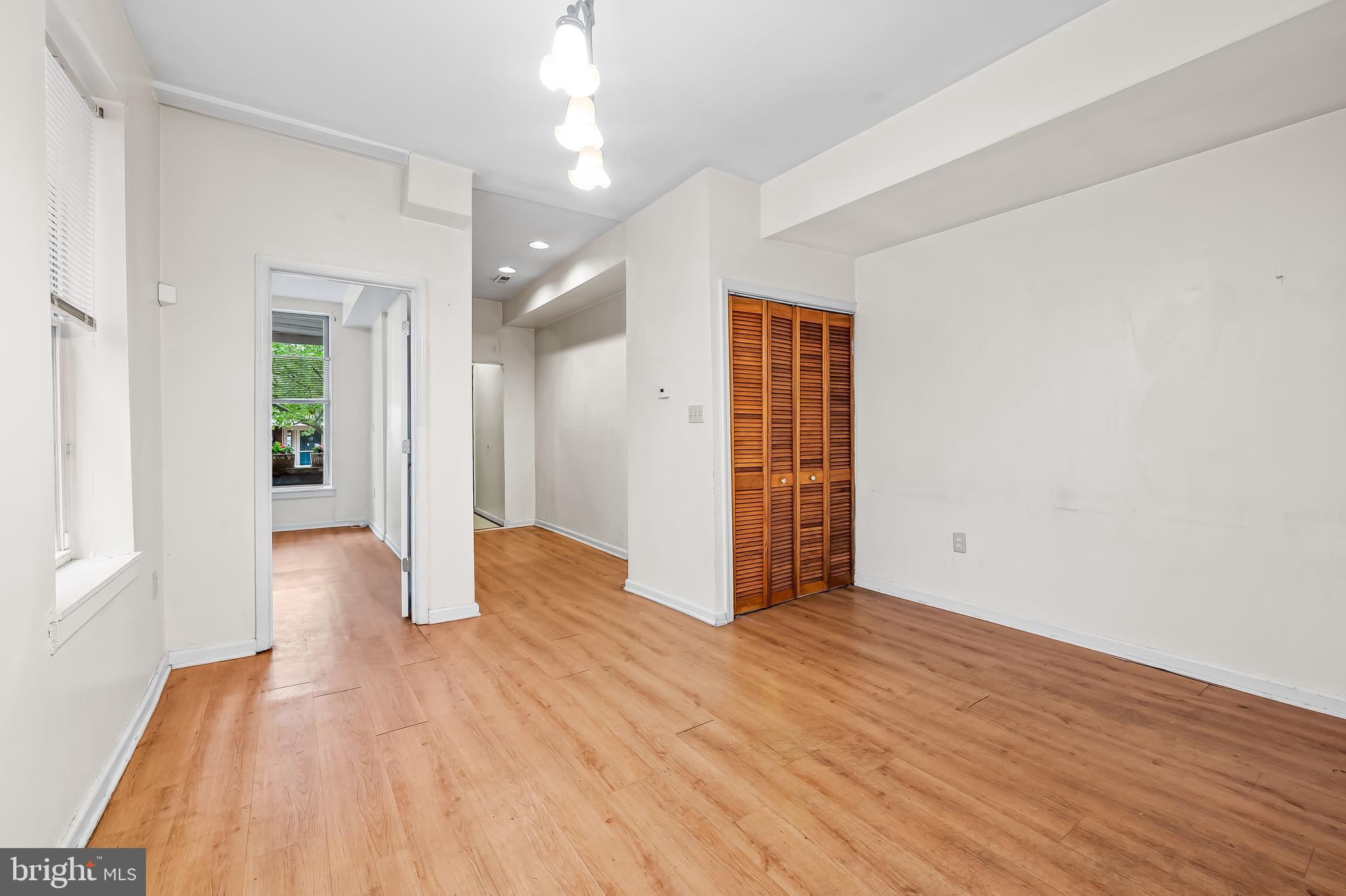 RESERVOIR HILL - Residential Income