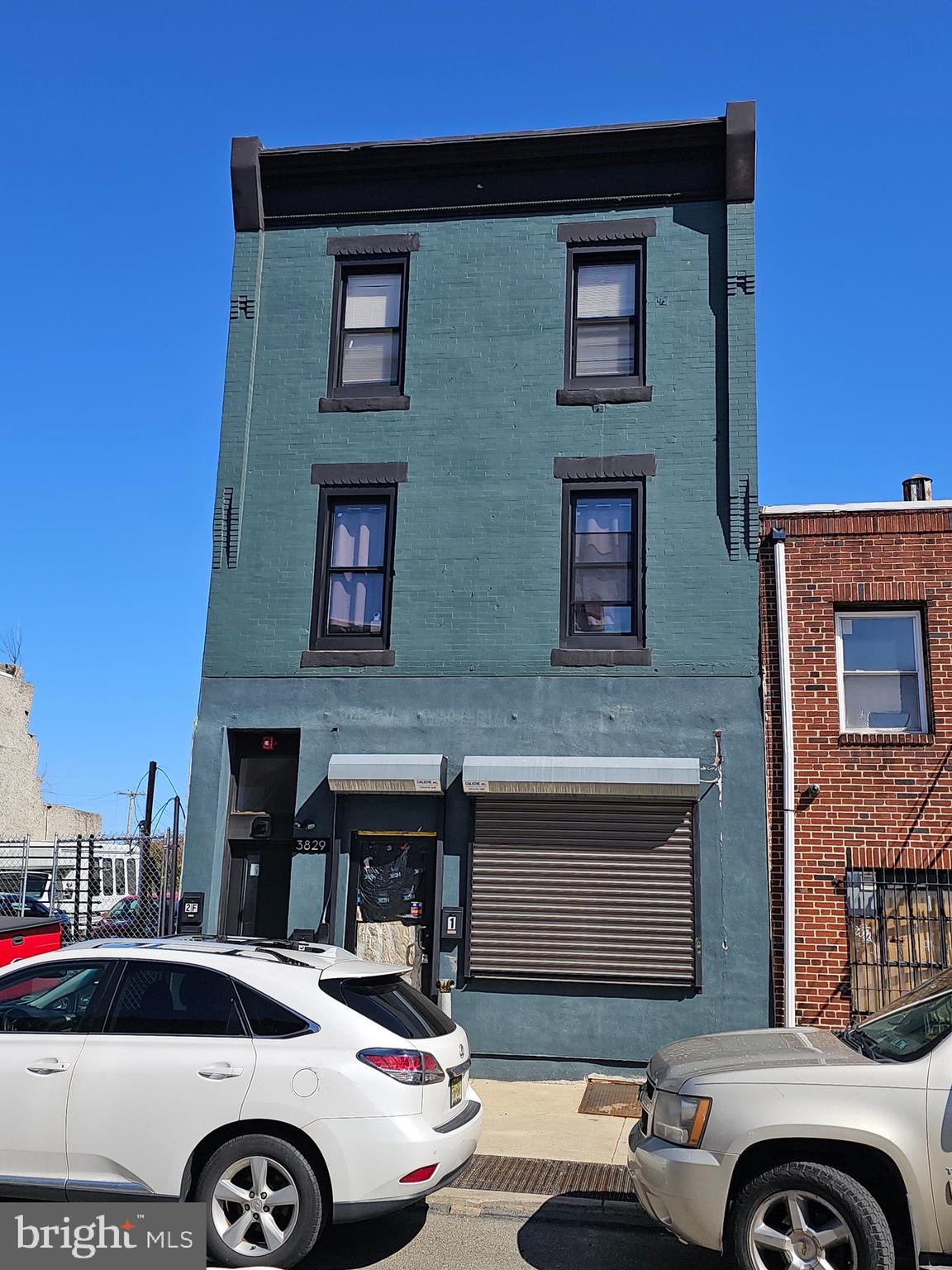 SHORT SALE PROPERTY , do not bother occupants, they are tenants and are not leaving quite yet. 2 upper floor apartments. The first floor is commercial and currently not rented.