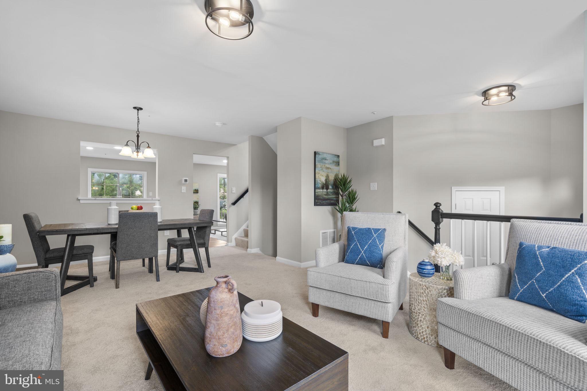 FLOWER HILL - Residential