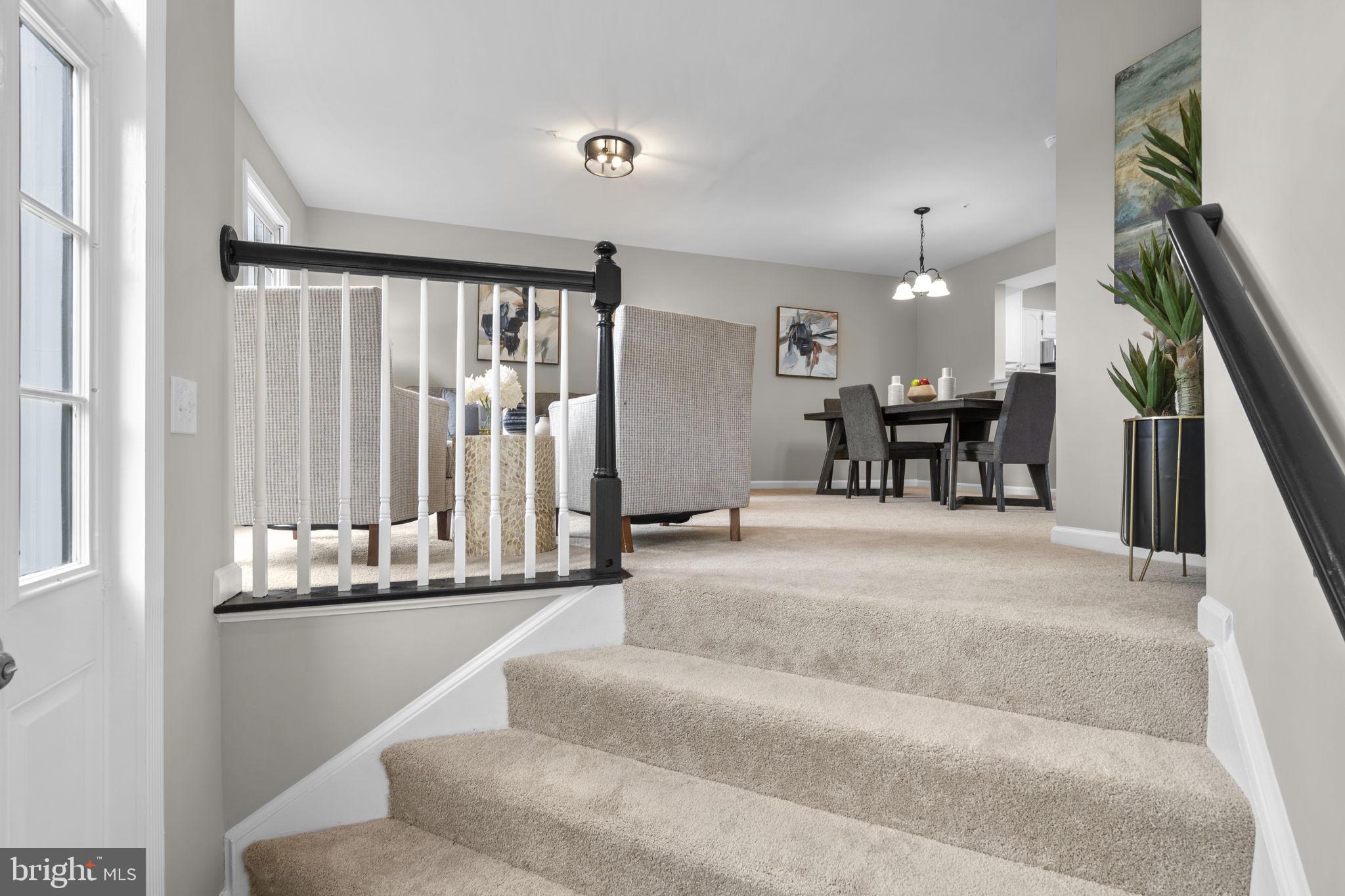 FLOWER HILL - Residential