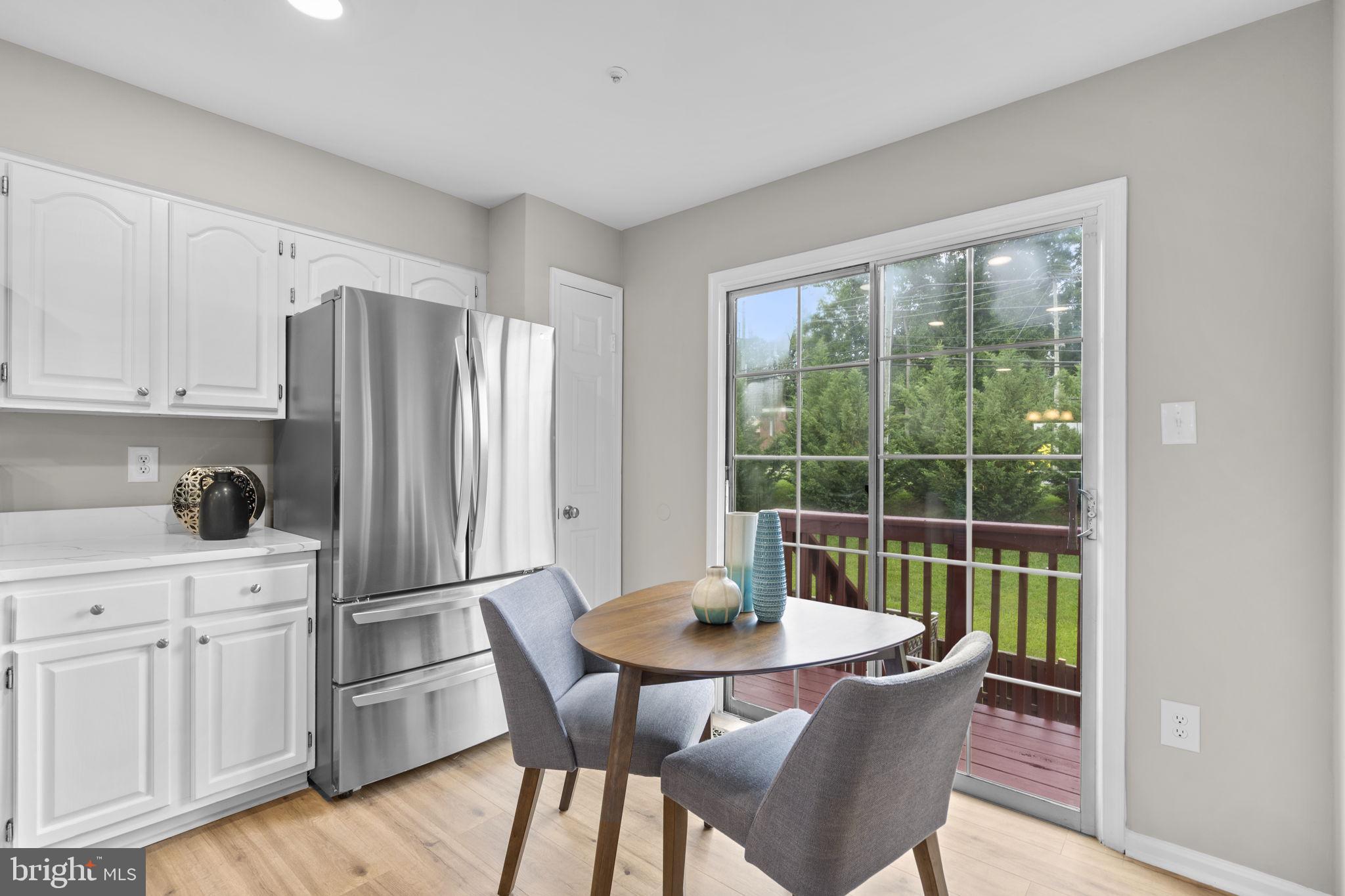 FLOWER HILL - Residential