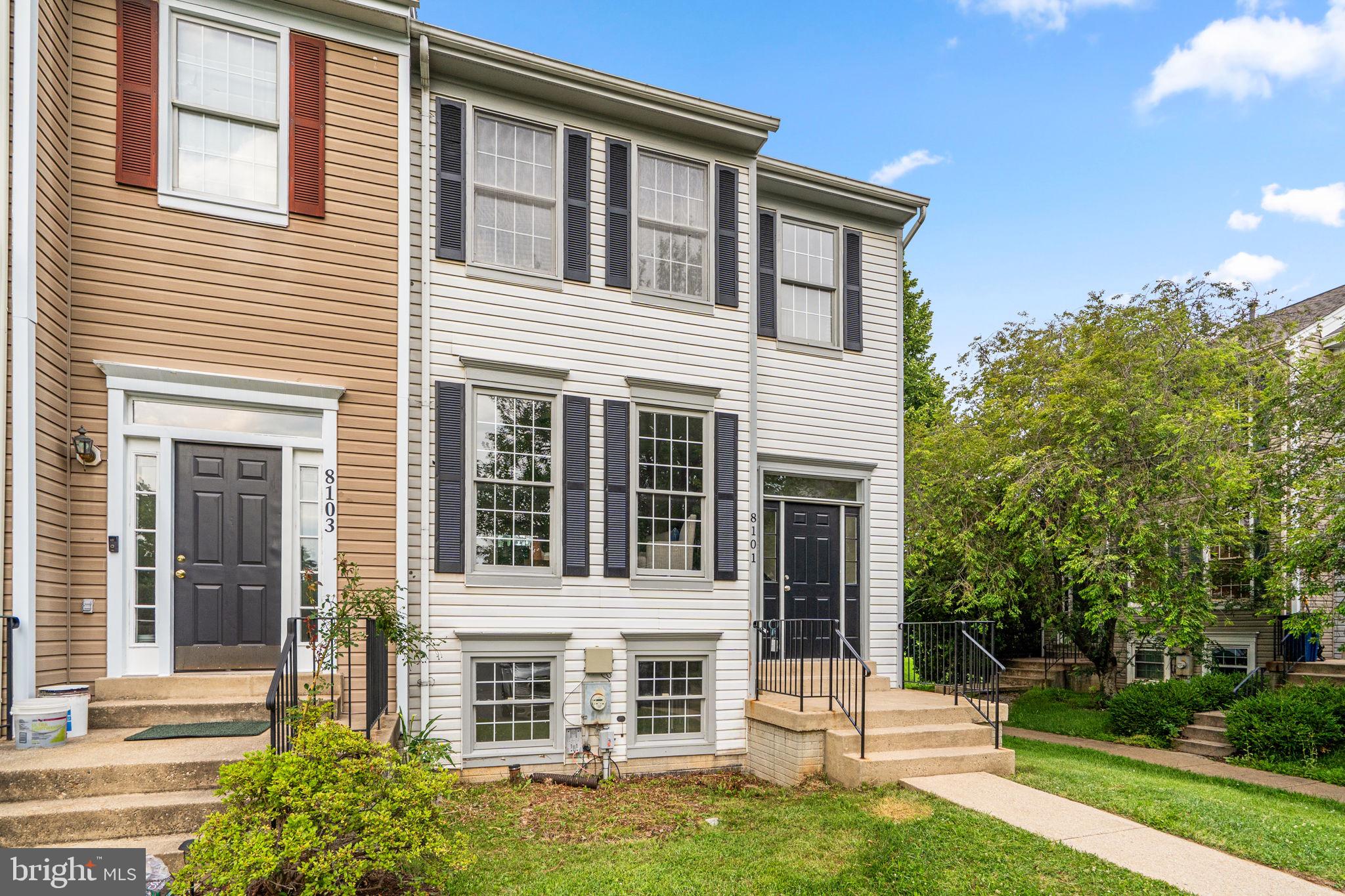 FLOWER HILL - Residential