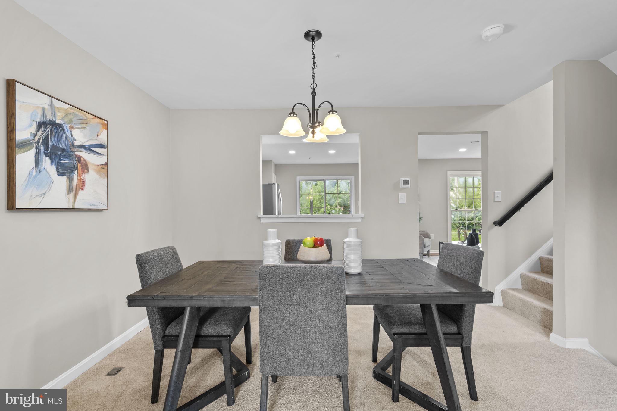 FLOWER HILL - Residential