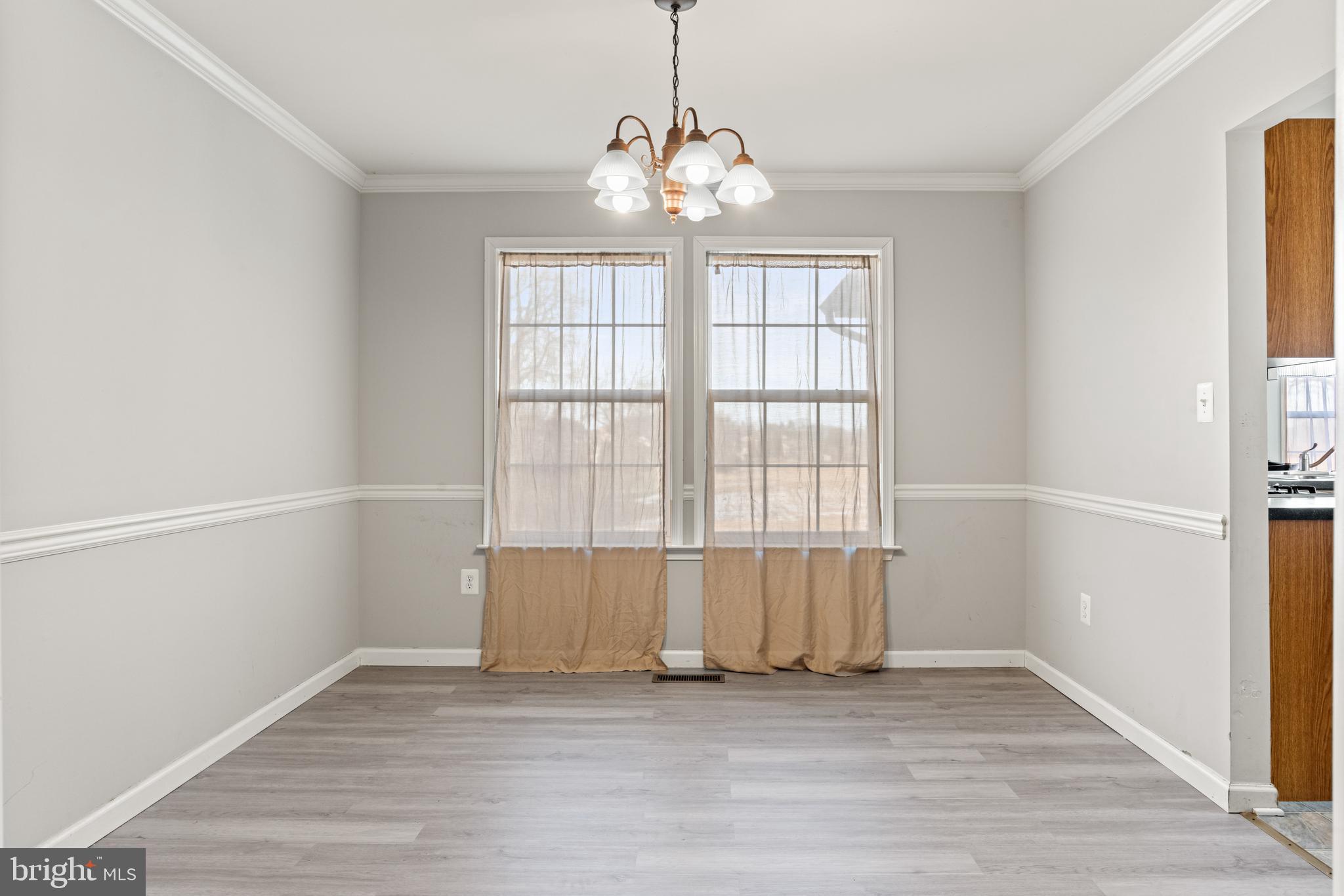 SADDLE RIDGE ESTATES - Residential