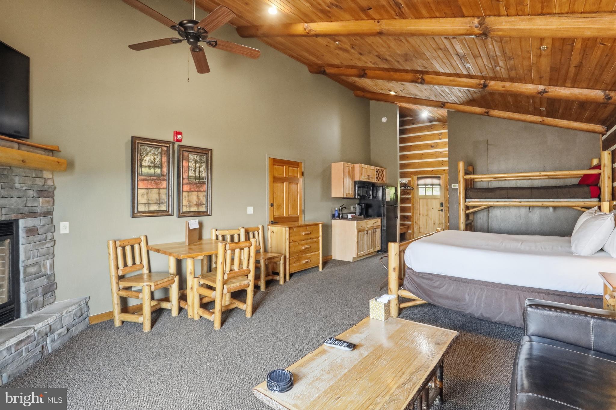THE LODGES AT SUNSET VILLAGE - Residential