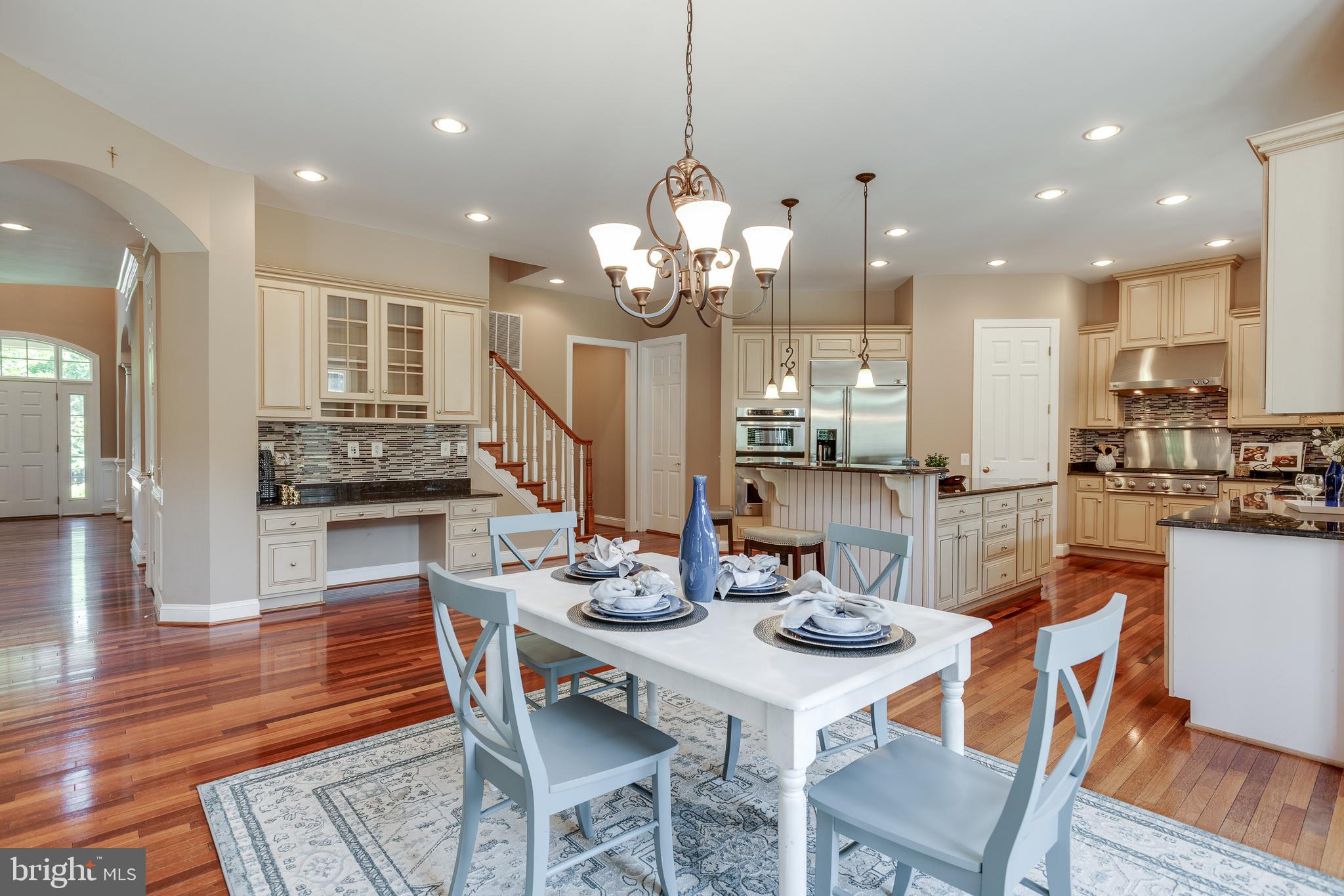 CEDAR CREST - Residential