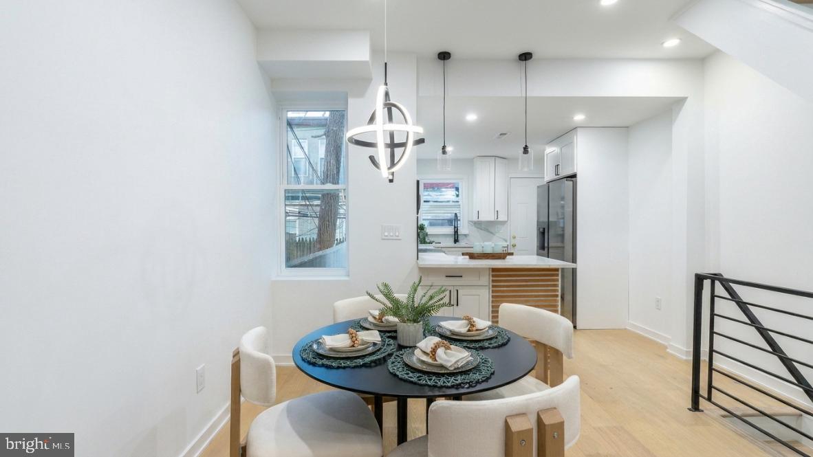 PORT RICHMOND - Residential