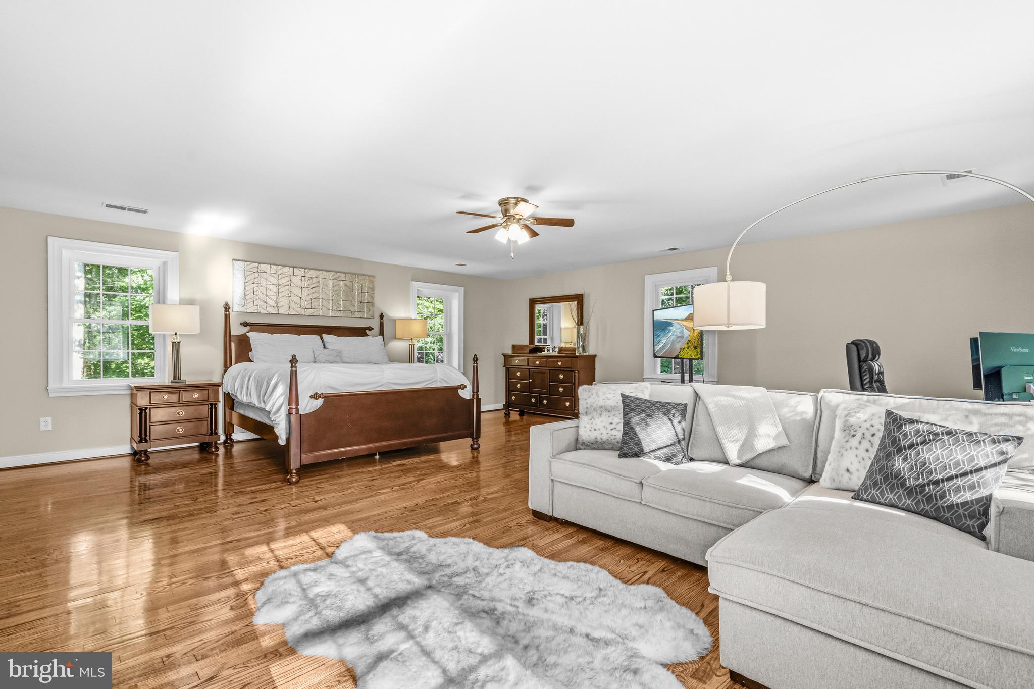 DOMINION VALLEY HUNT - Residential