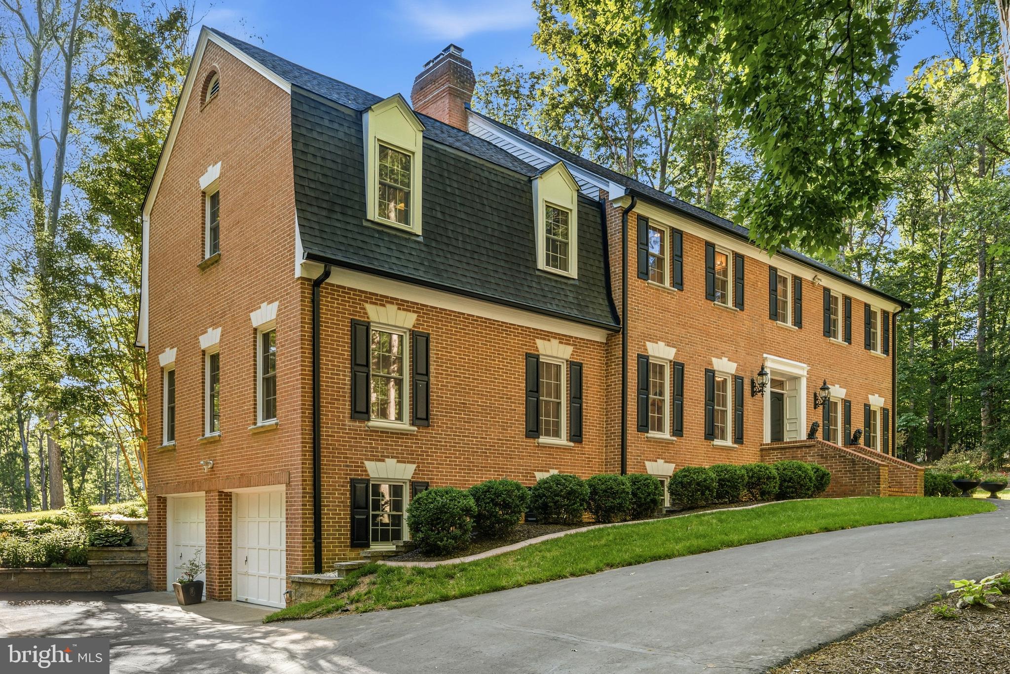 DOMINION VALLEY HUNT - Residential