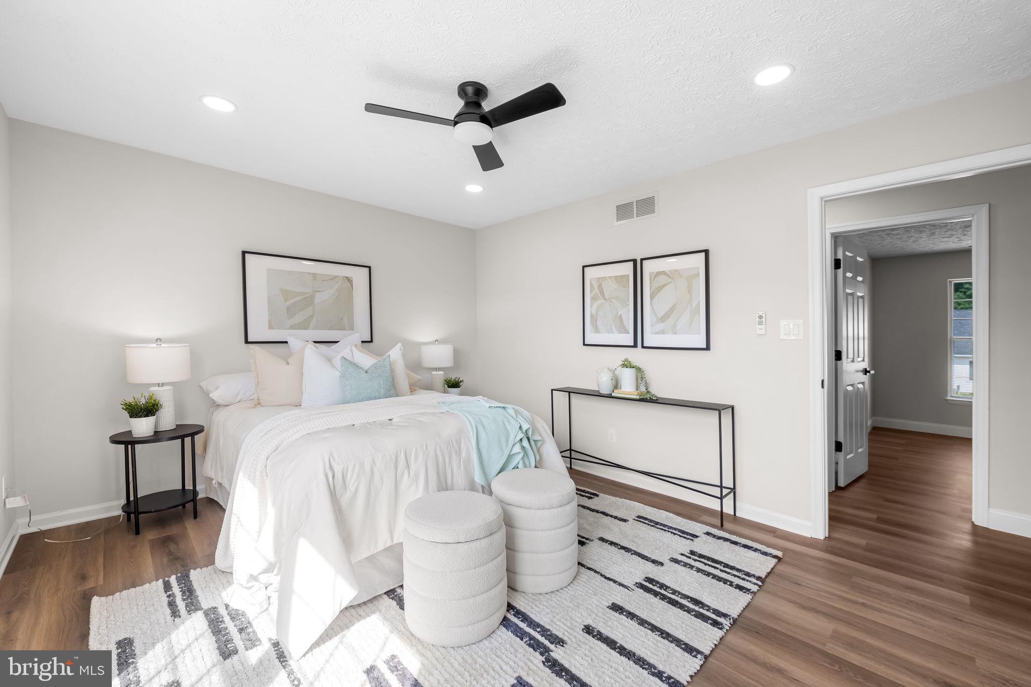 BAY COUNTRY - Residential