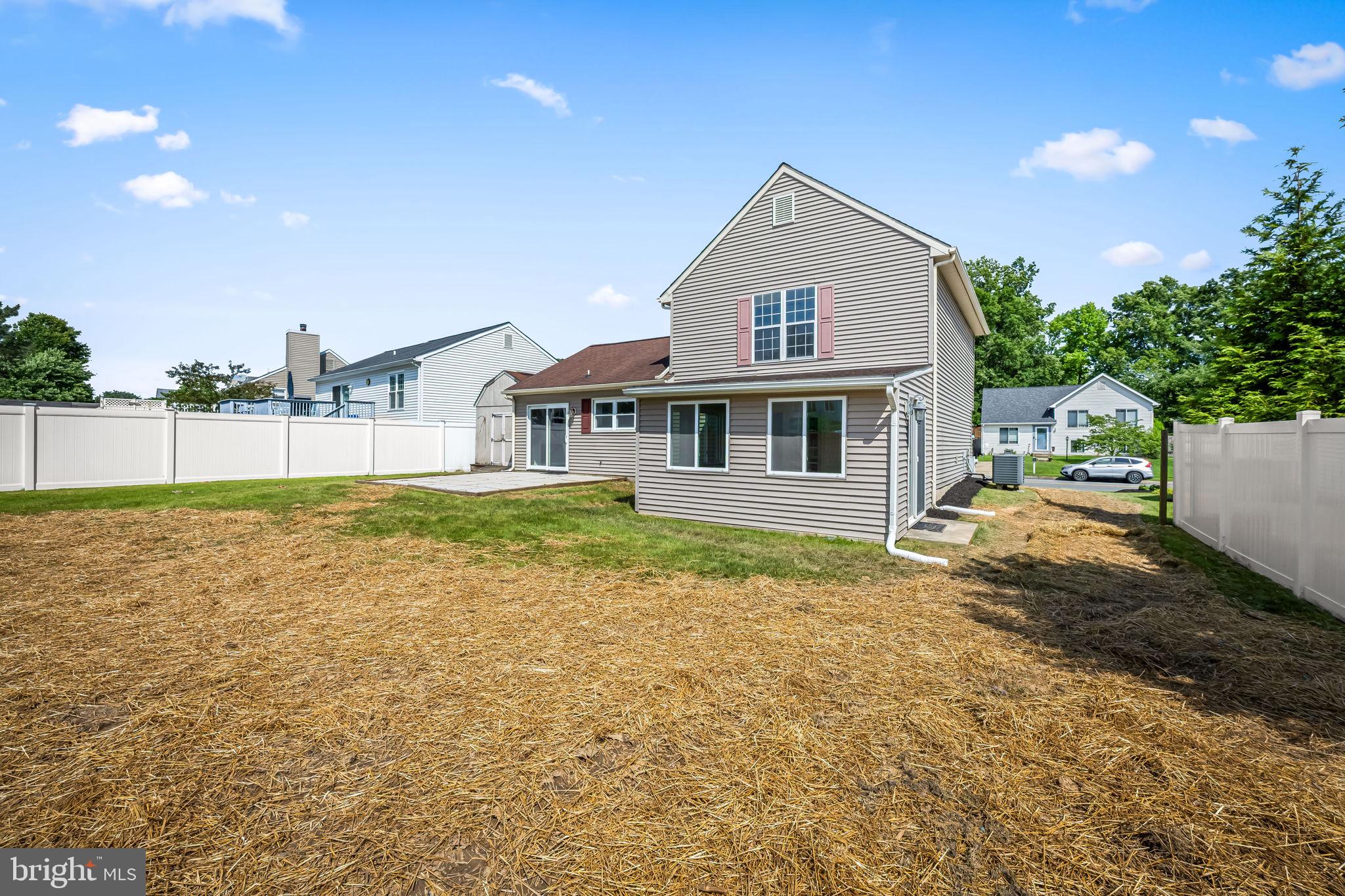 BAY COUNTRY - Residential