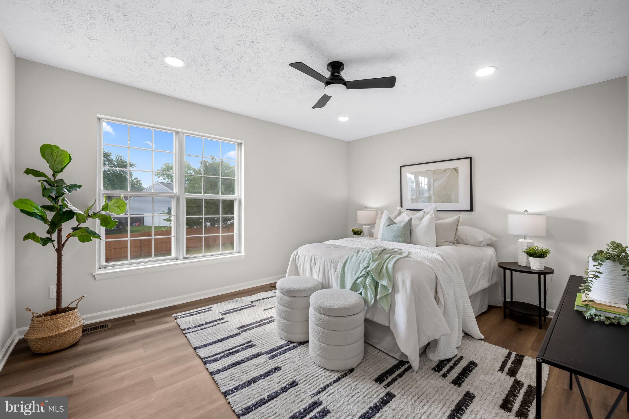 BAY COUNTRY - Residential