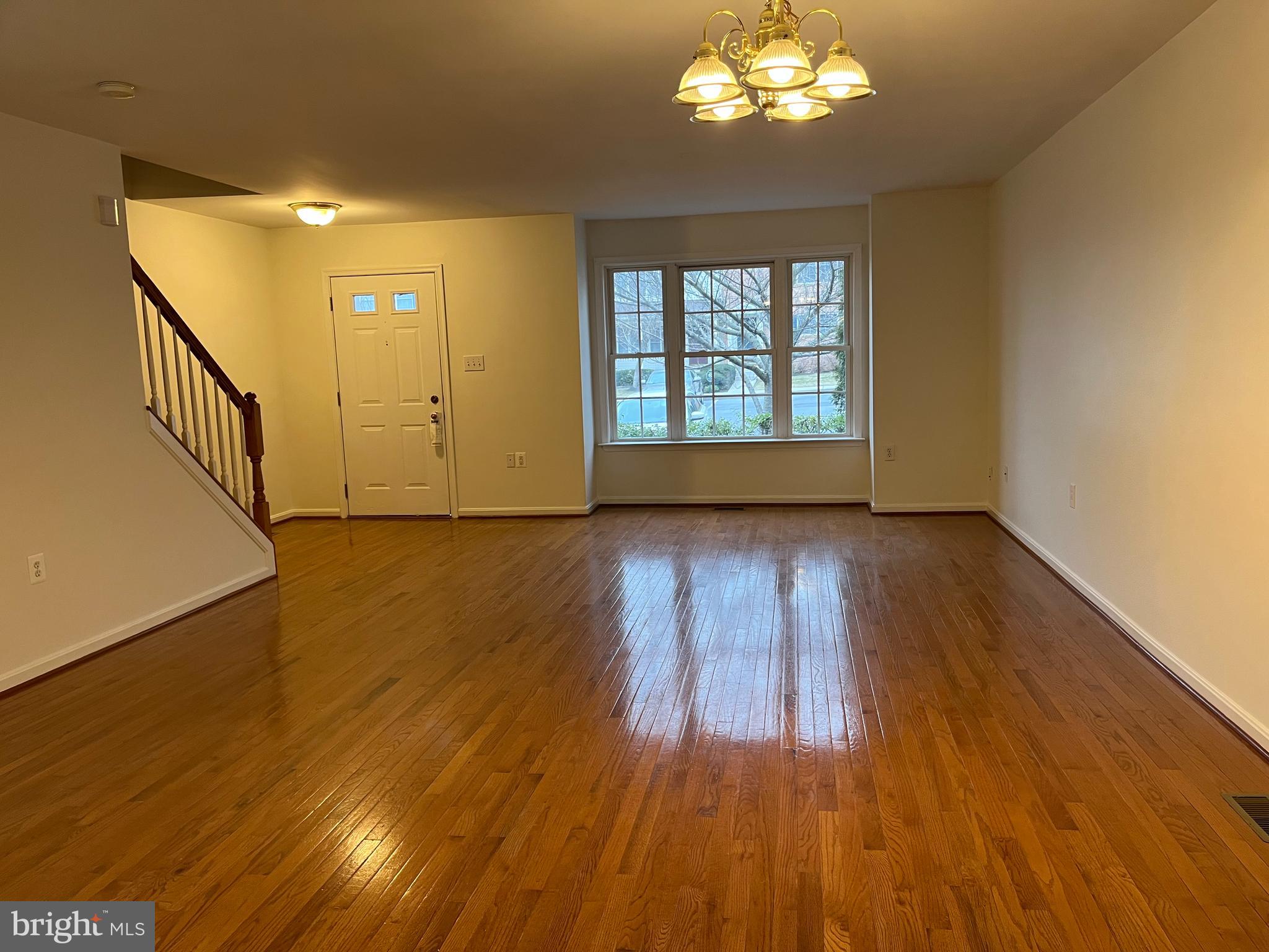 HAMMONDS MILL - Residential Lease