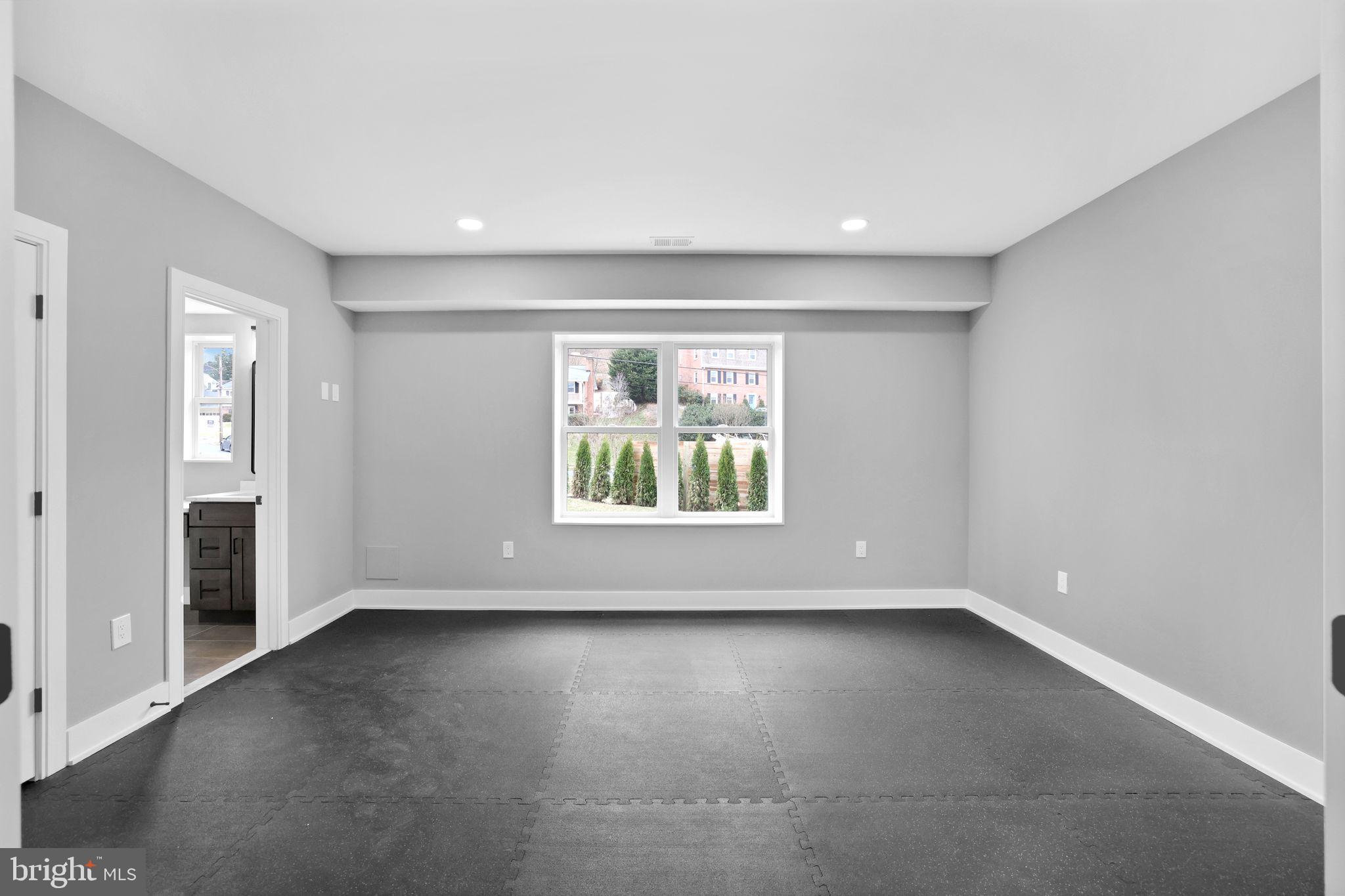 POTOMAC HILLS - Residential