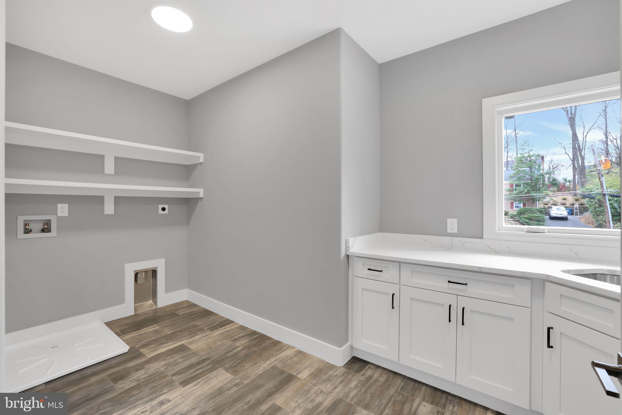 POTOMAC HILLS - Residential