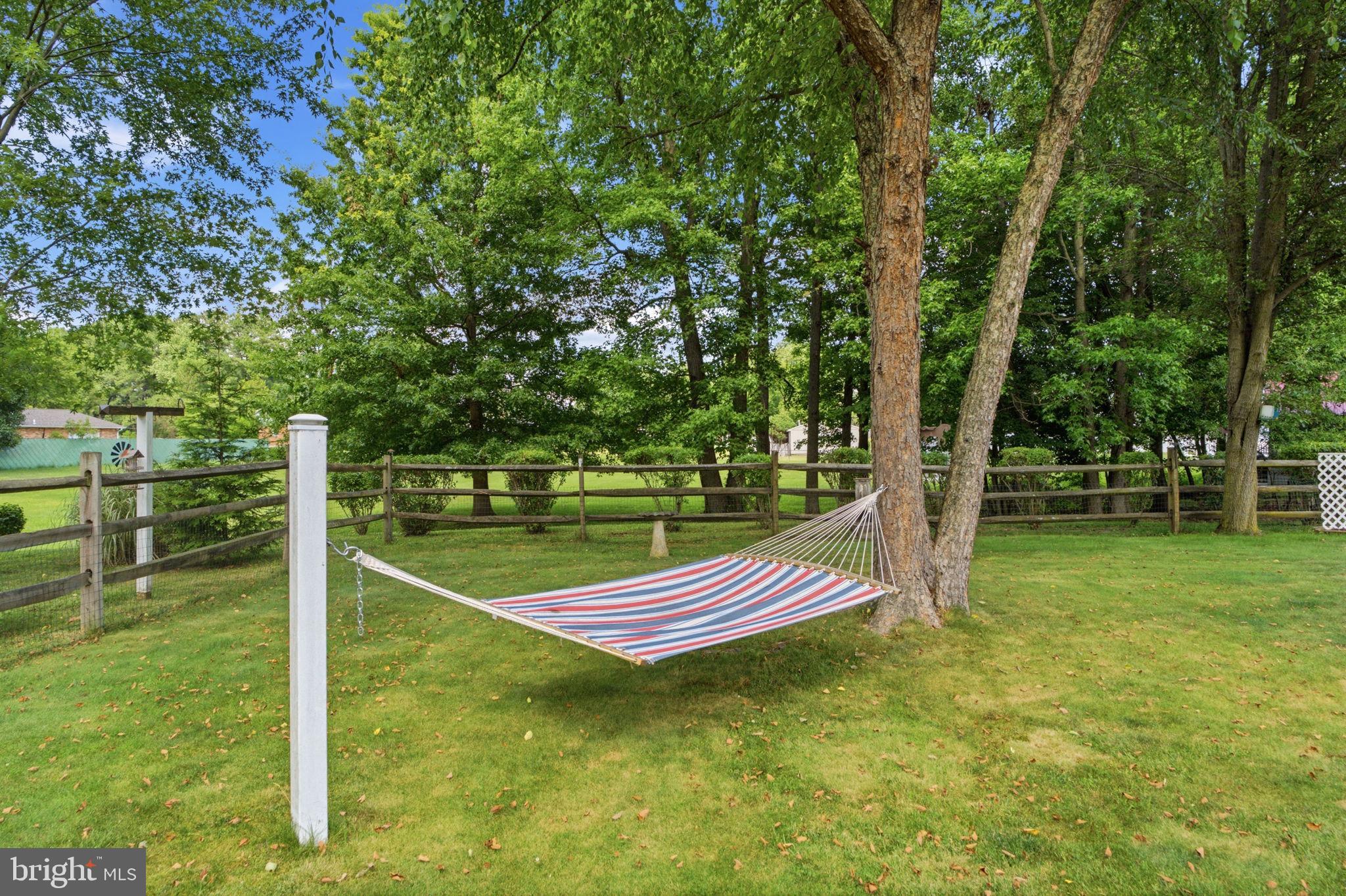 MARABOU MEADOWS - Residential