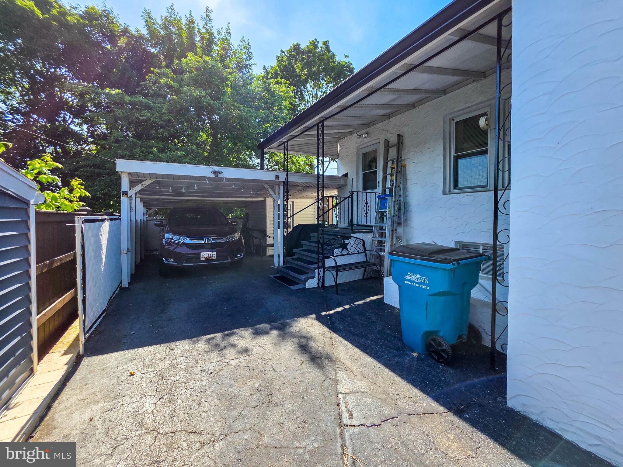 HAGERSTOWN - Residential