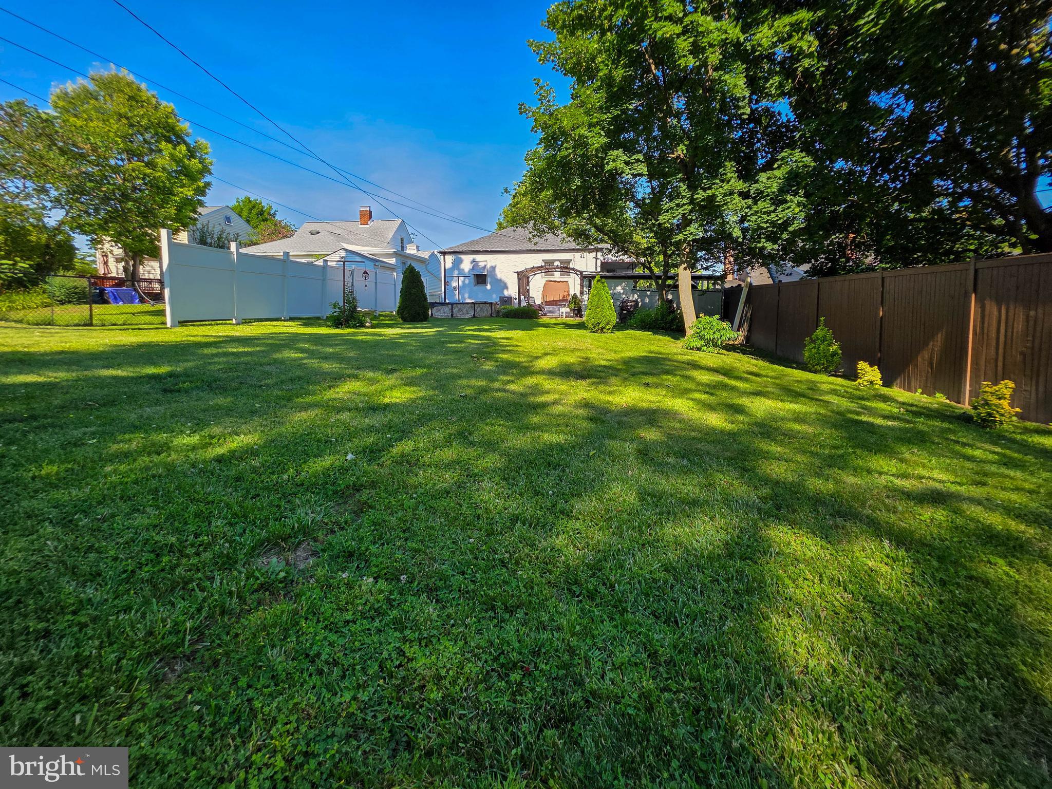 HAGERSTOWN - Residential