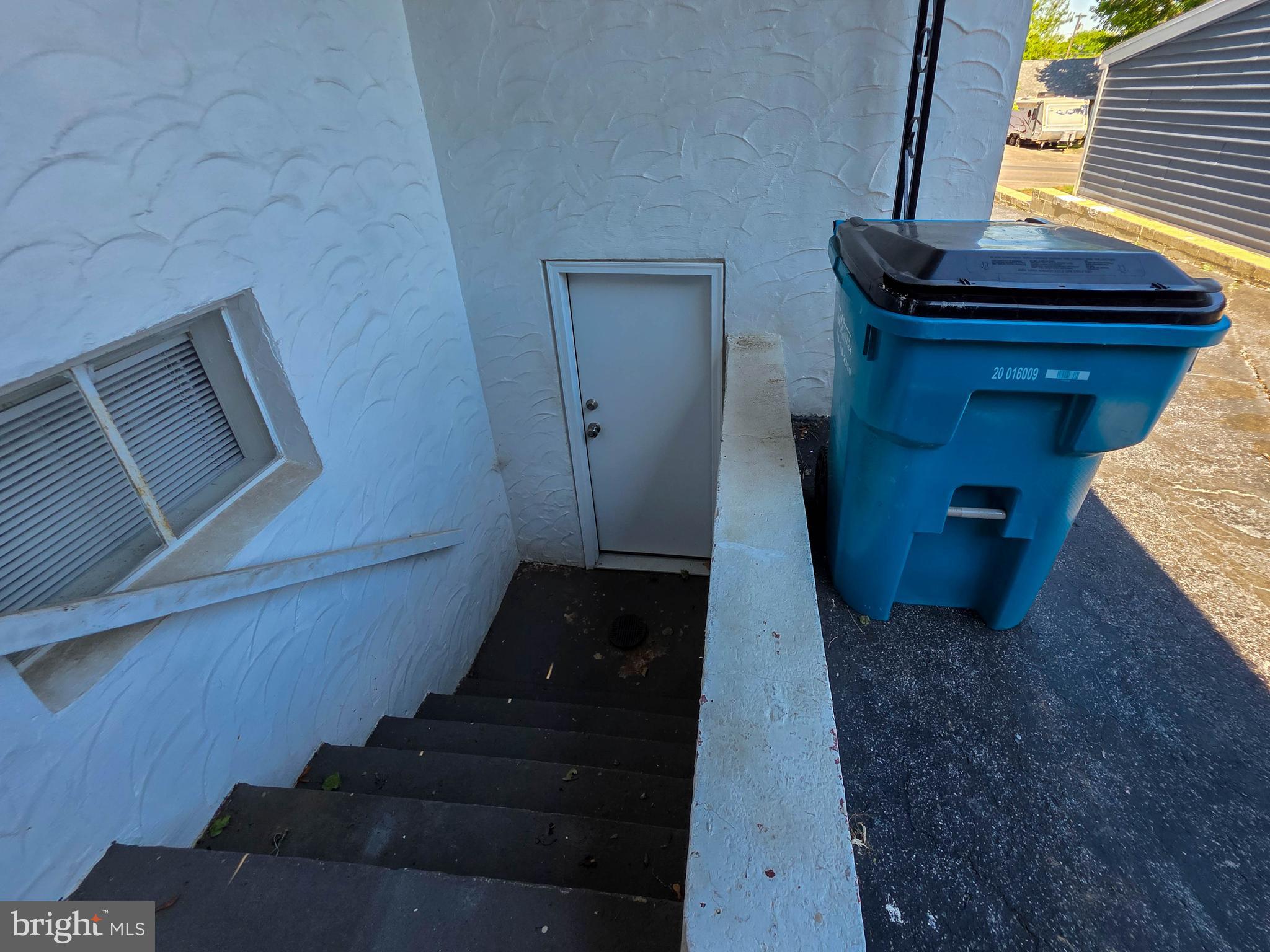 HAGERSTOWN - Residential