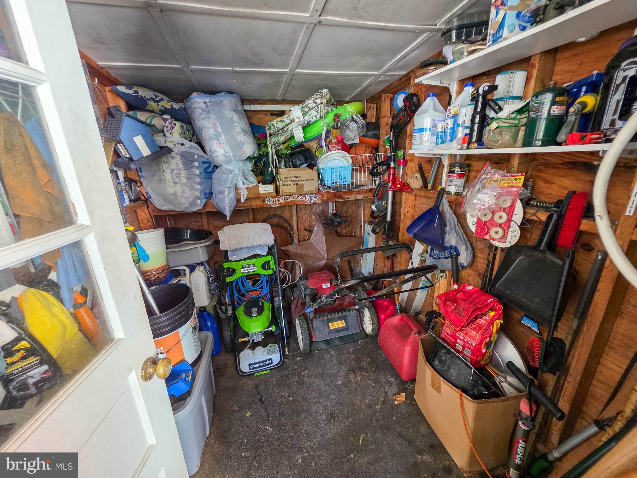 HAGERSTOWN - Residential