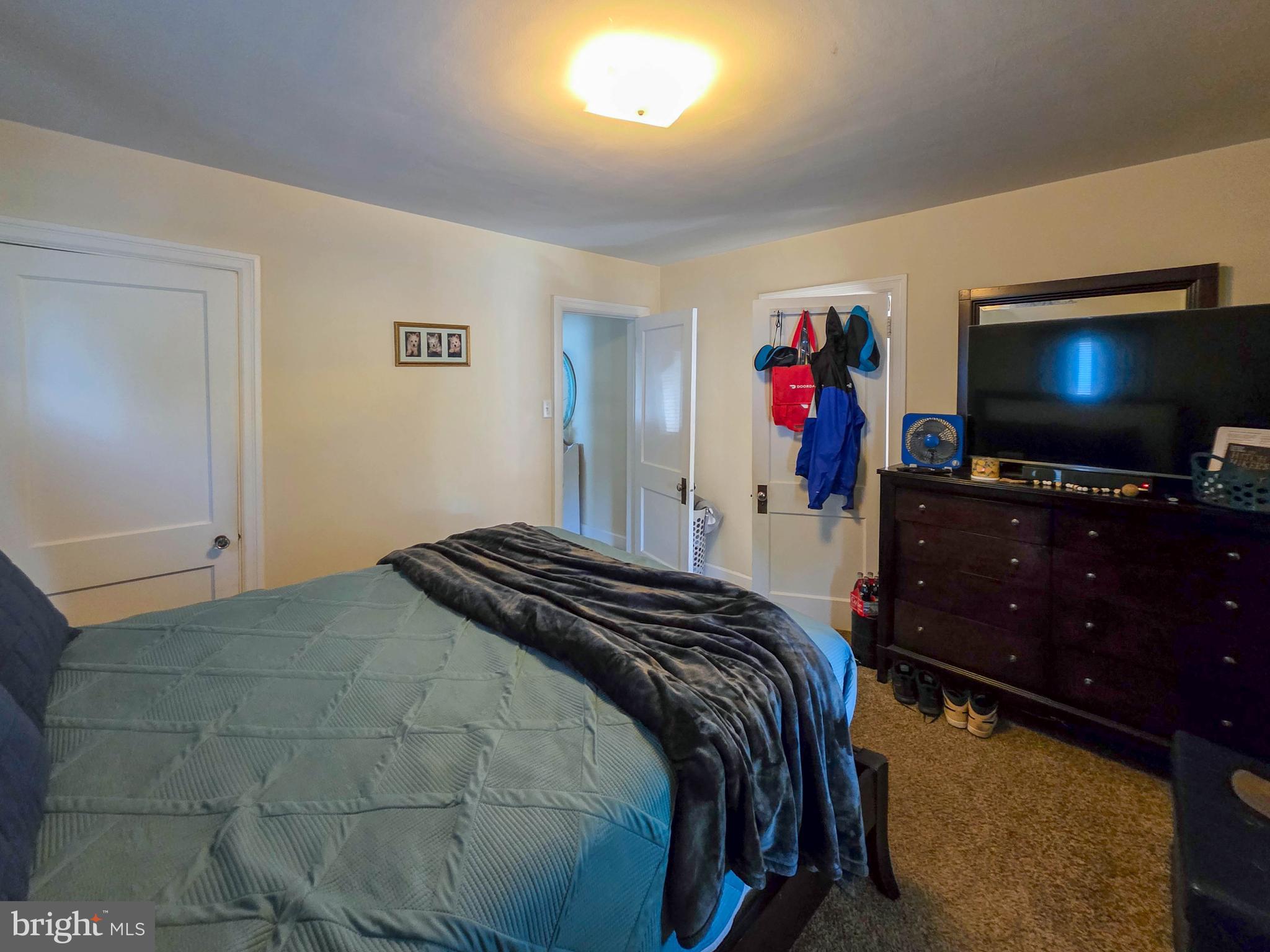 HAGERSTOWN - Residential