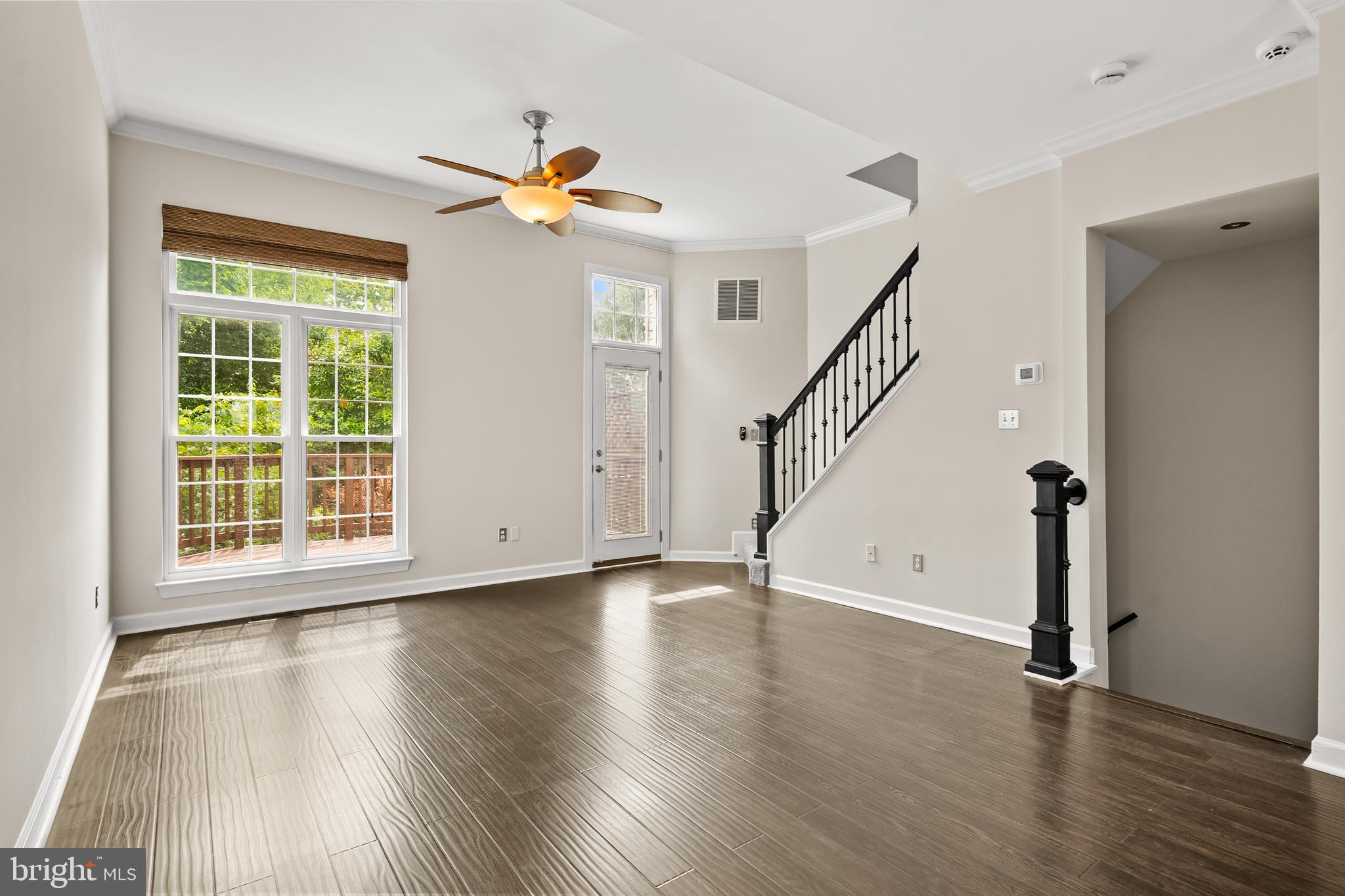 LOWES ISLAND - Residential