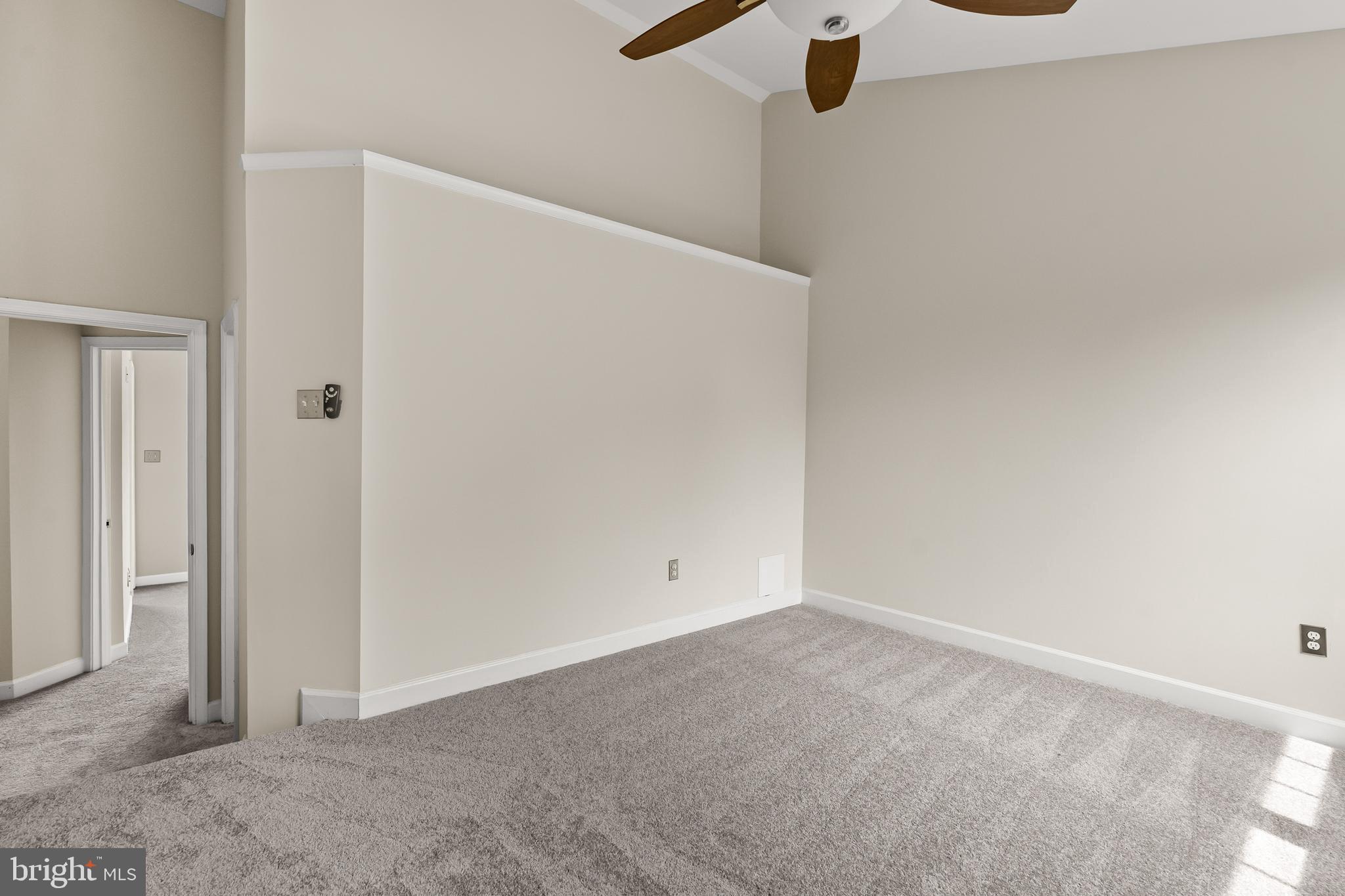 LOWES ISLAND - Residential