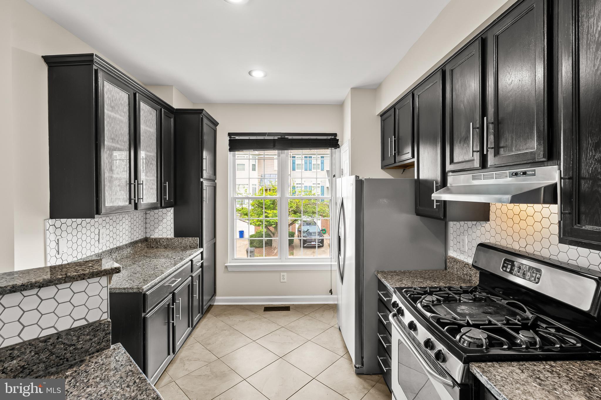 LOWES ISLAND - Residential